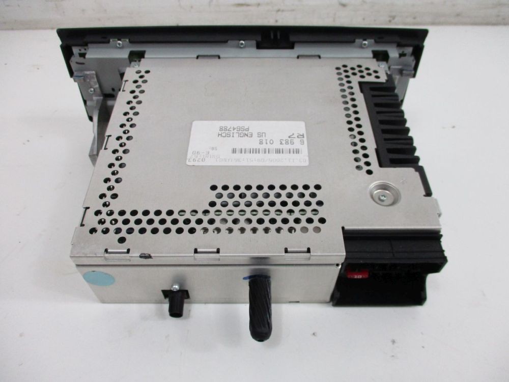 CD Radio BMW Professional US Version Fits BMW 3 (E90) 325I 6983018
