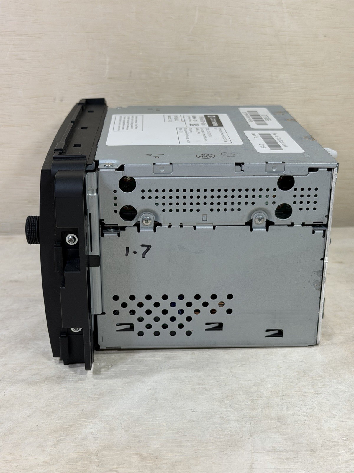 GM Denso DW468100-6850 22776896- DVD Navi Radio Yukon Suburban Tahoe OEM RARE