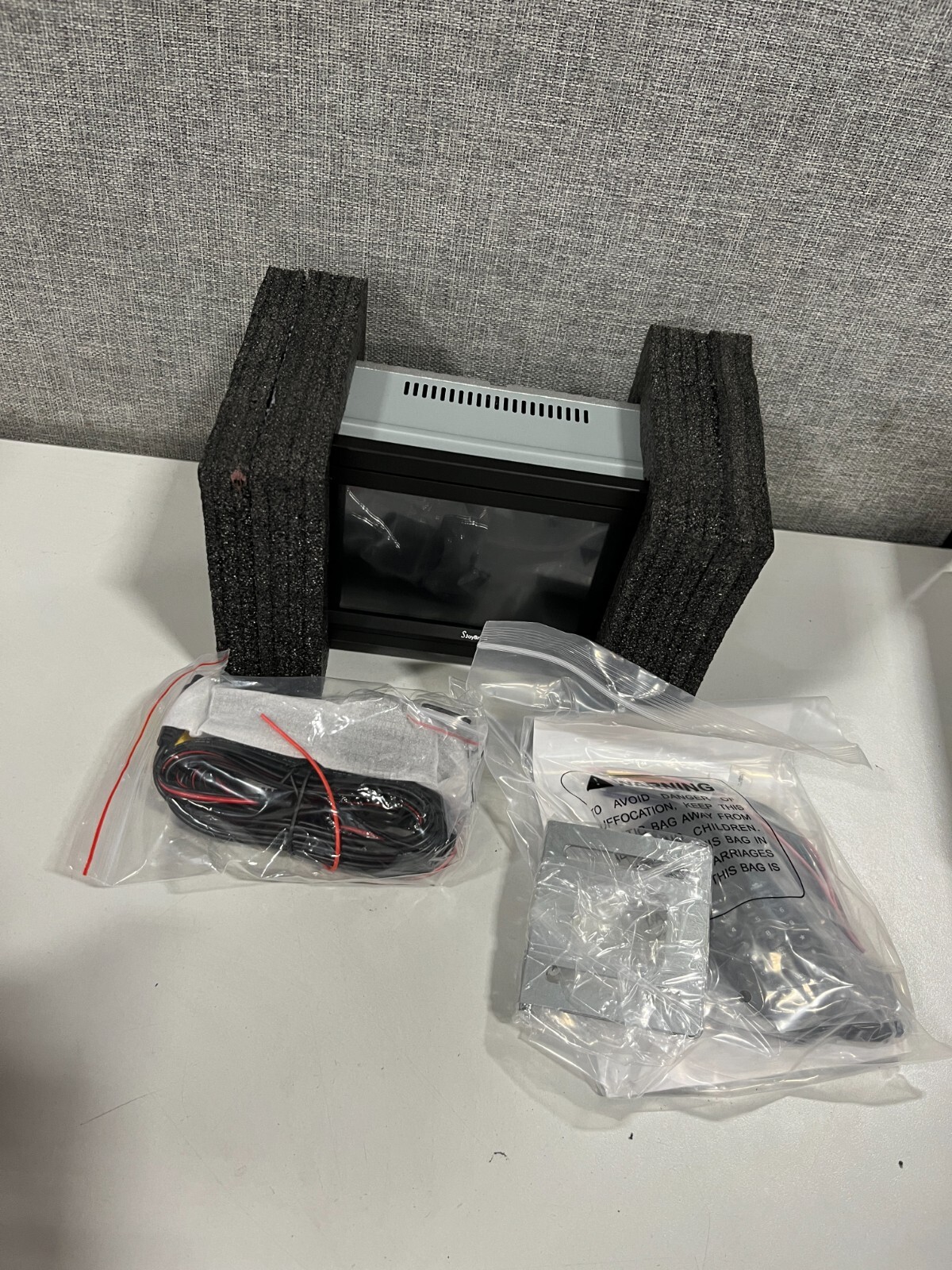 JoyBring JOY-D006 Black Stereo 7″HD With Hardware