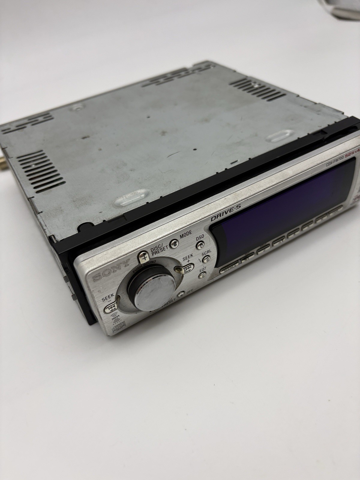 Sony CDX-FW700 CD Player 1 DIN In-Dash Equalizer Detachable Face