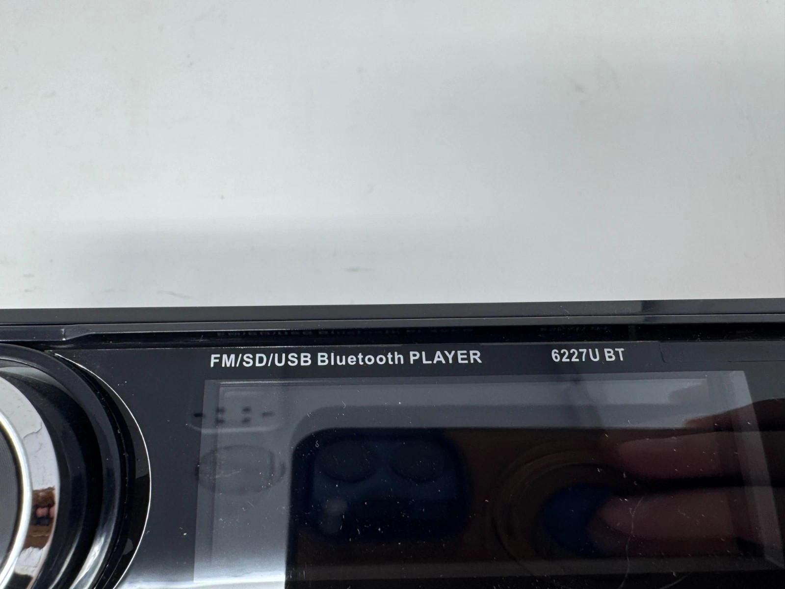 6227U BT Single Din Car Stereo With Bluetooth AUX USB *NO CD PLAYER*