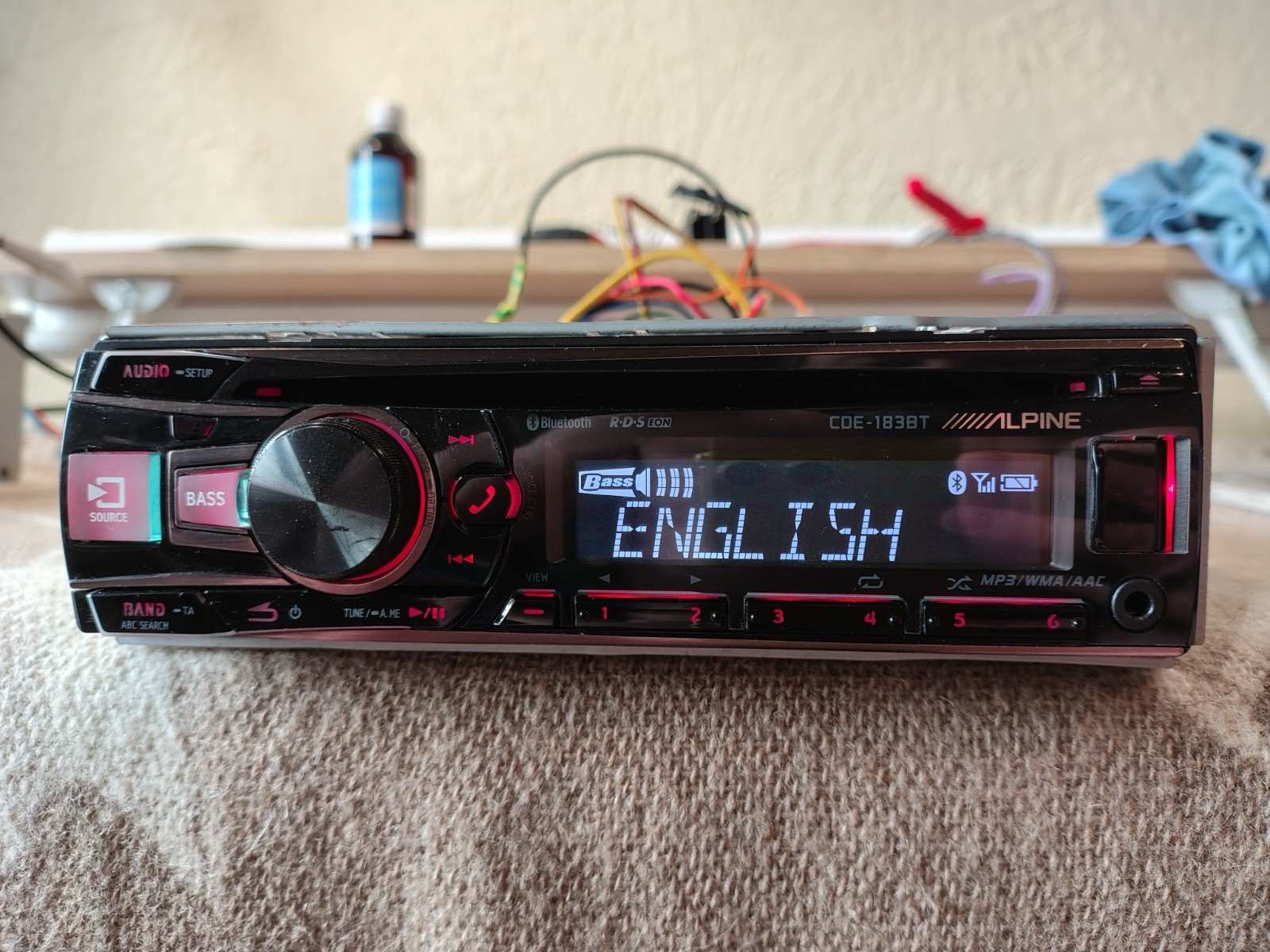 Alpine CDE-183BT Car Stereo CD Media Receiver Fully Working Great Shape
