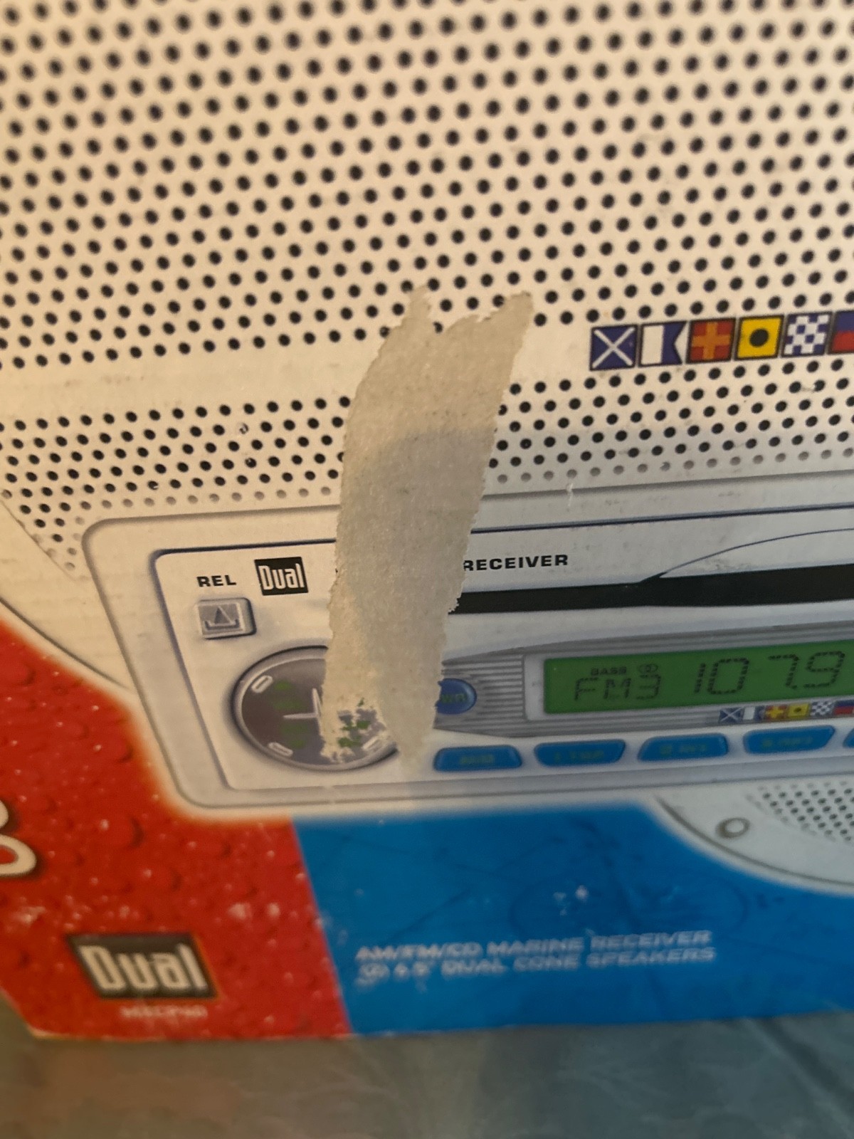 DUAL, MXcP 40 Marine A.M/Fm/Cd Marine Receiver. 26.5 Dual Cone Speakers NIB.