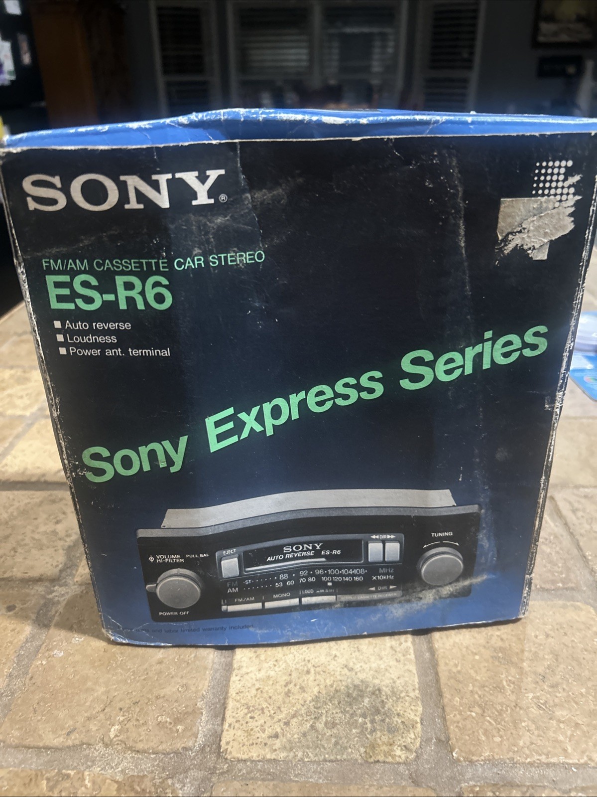 Vintage Sony ES-R6 Auto Reverse FM/AM Cassette Car Stereo