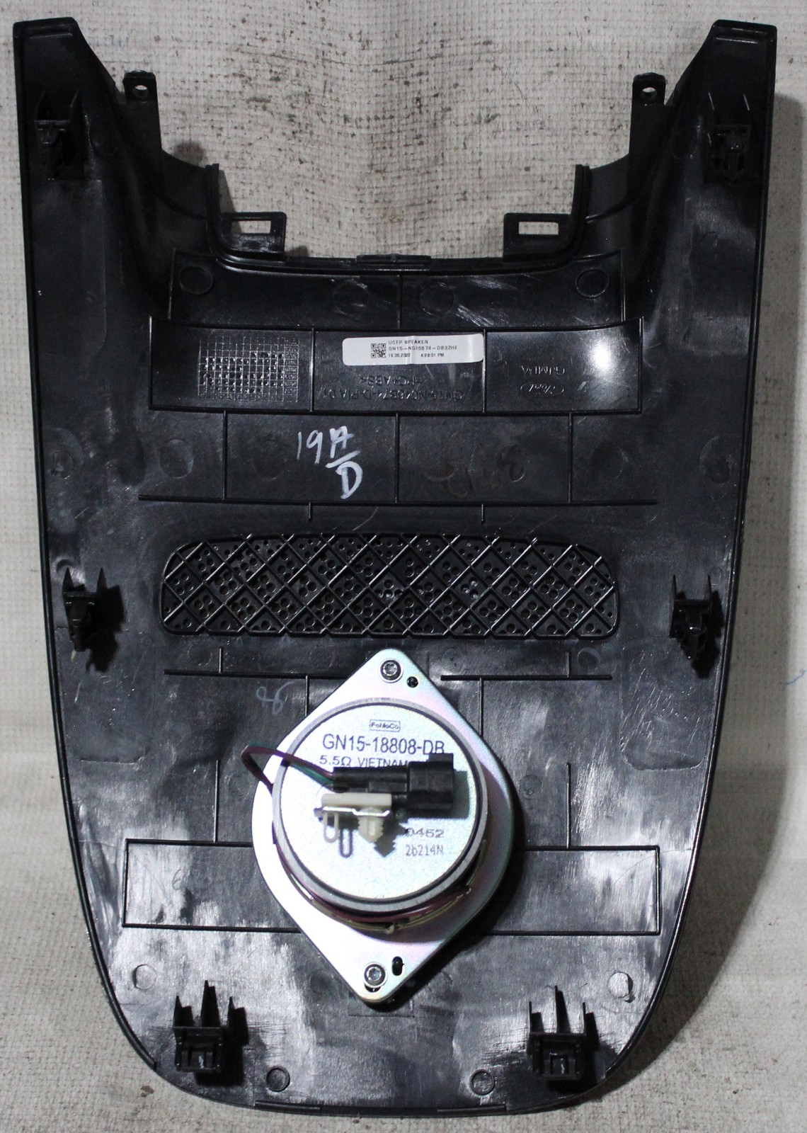 Ford EcoSport 2018 2019 2020 Centrer Trim Dash Cover with Speaker GN15N046B74DB
