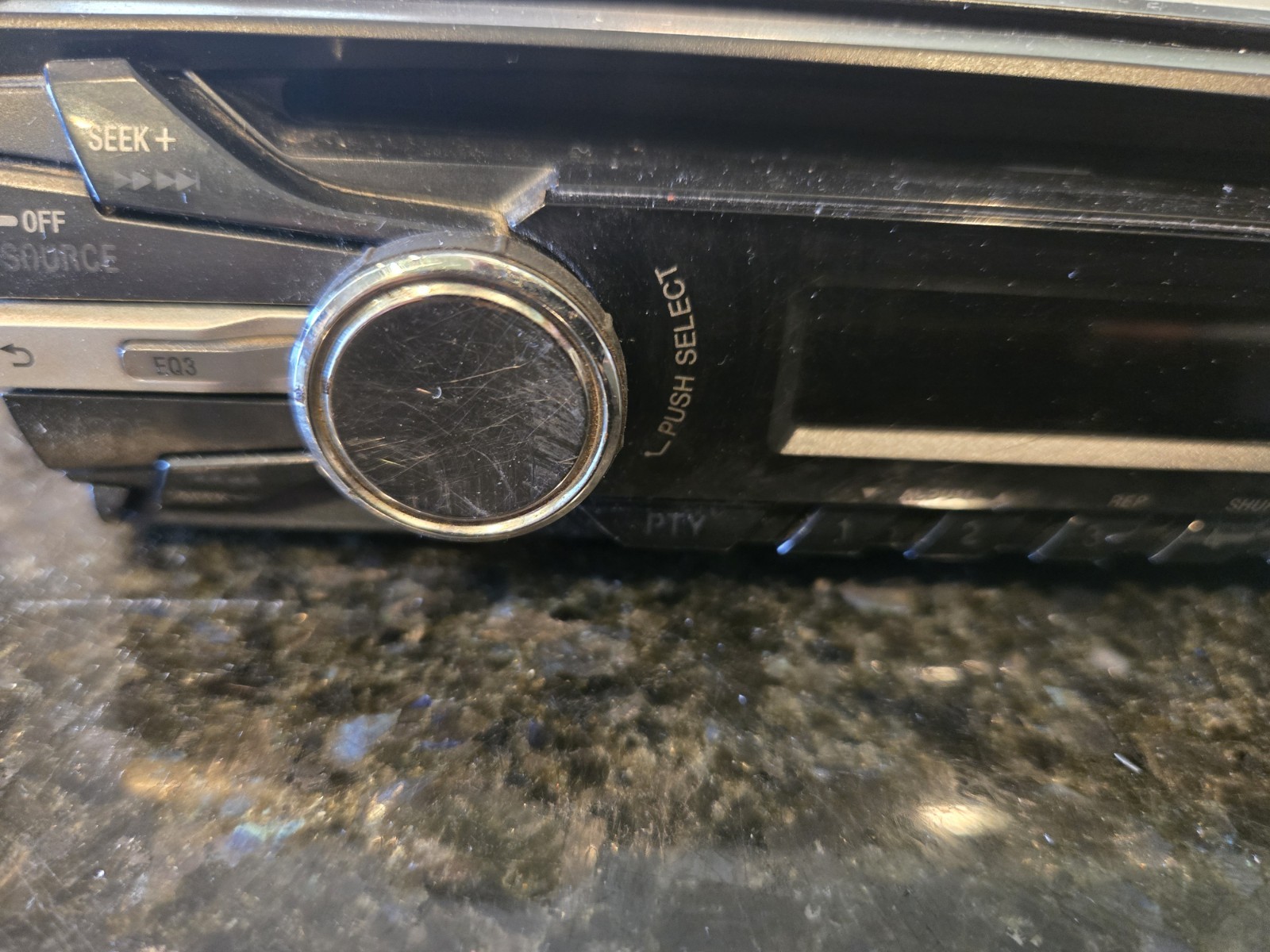 Sony CDX-GT260mp Disc Player Single Din Used Untested Condition