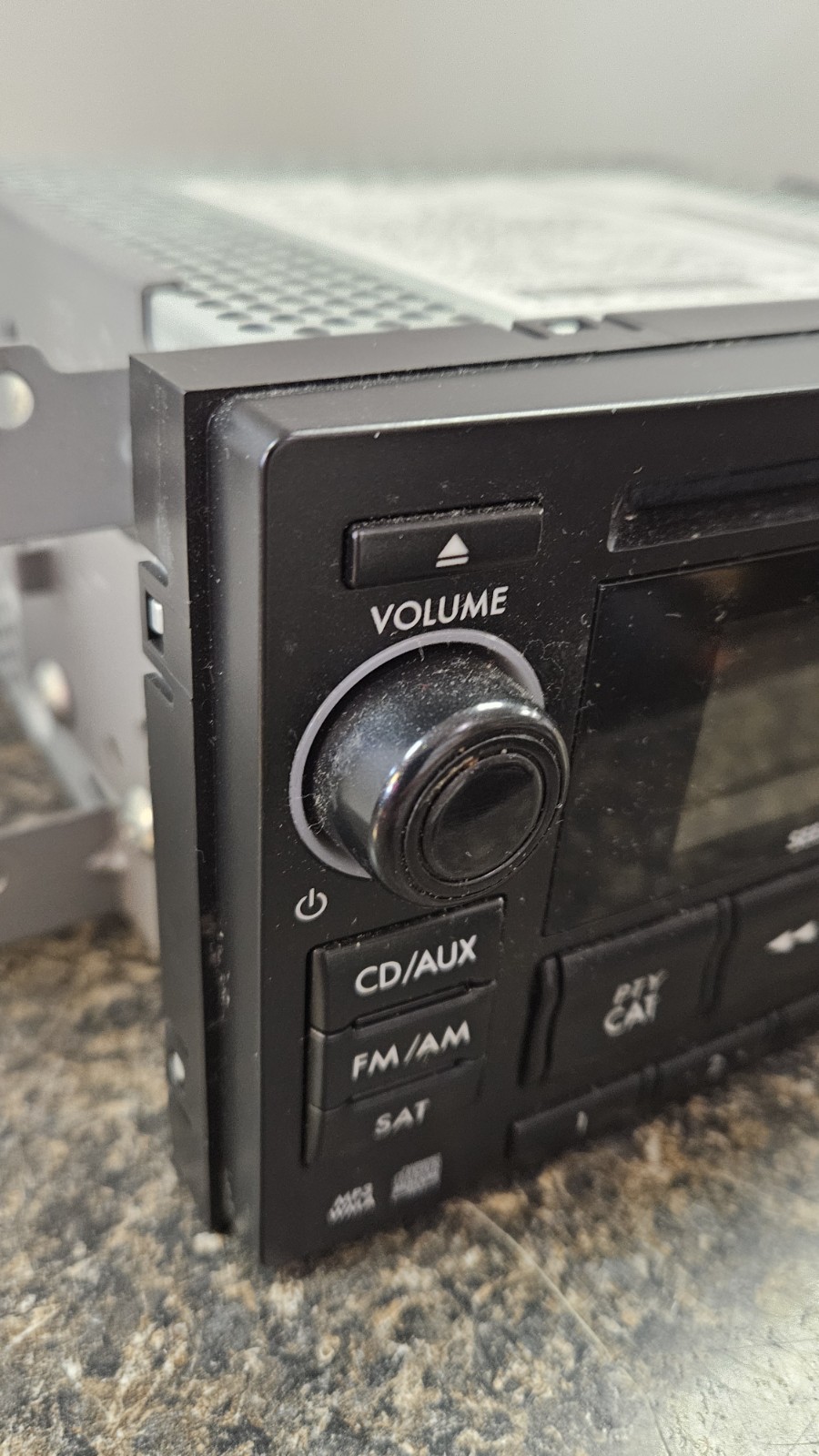 Subaru Forrester Car Stereo Clarion CD 2012 8620SC620 PF-3292B-A OEM