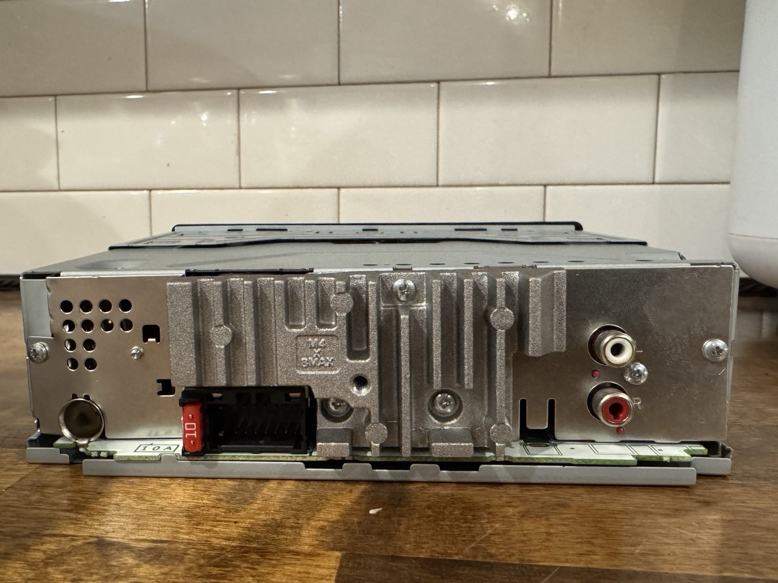 Pioneer DEH-1300MP car stereo receiver