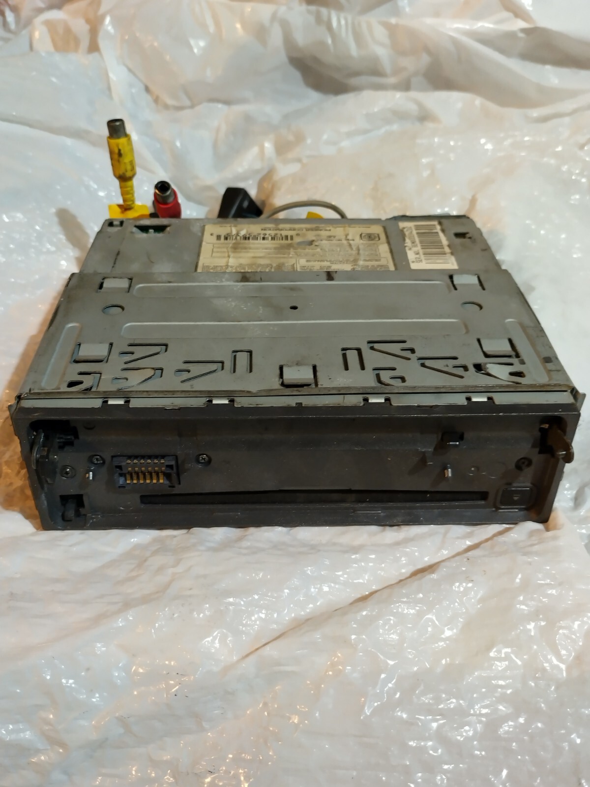 Pioneer DVH P7000 CD Player Radio no faceplate needs plug harness sold as is