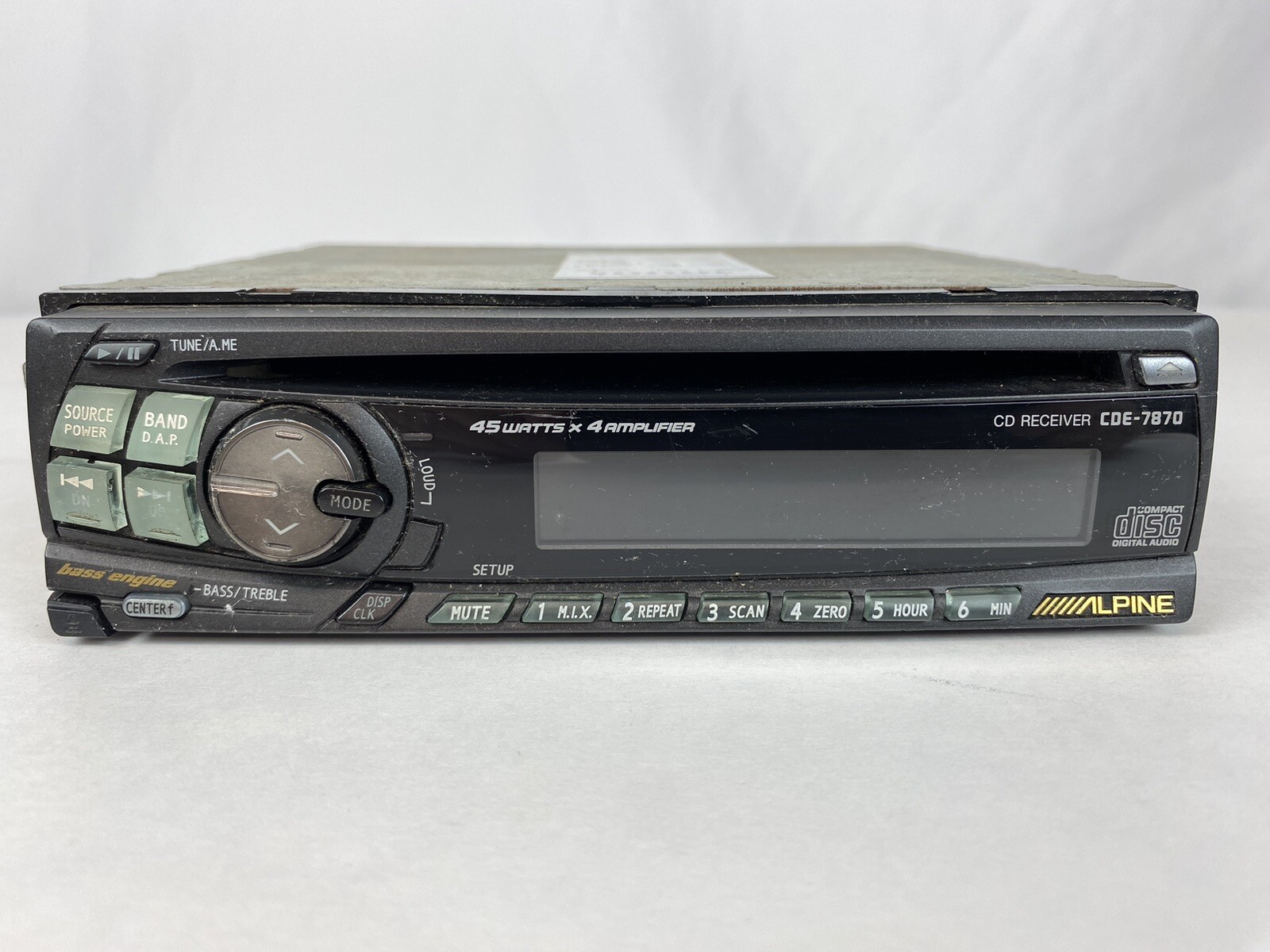 JVC KD-S640 CD player am/fm with detachable face plate