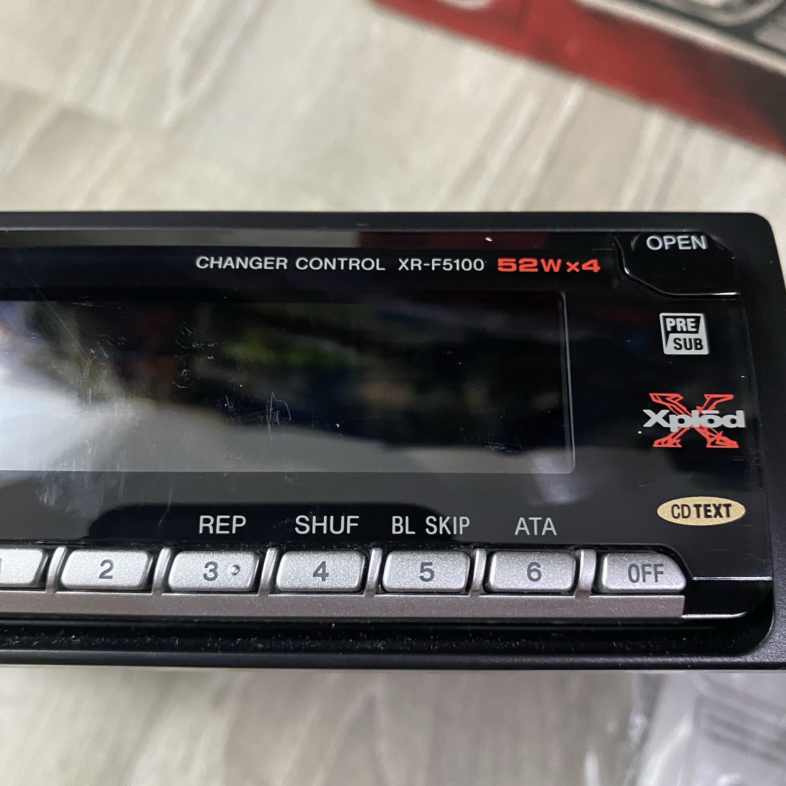Sony Xplod XR-F5100 FM/AM Cassette Car Audio Stereo W/ Remote & Detachable Face