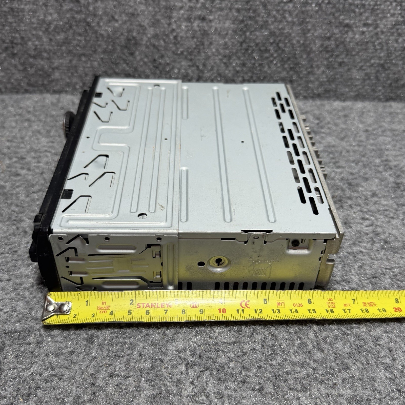 Sony CDX-G3100UP Single Din CD Car Radio Receiver USB Auxiliary Input Compatible