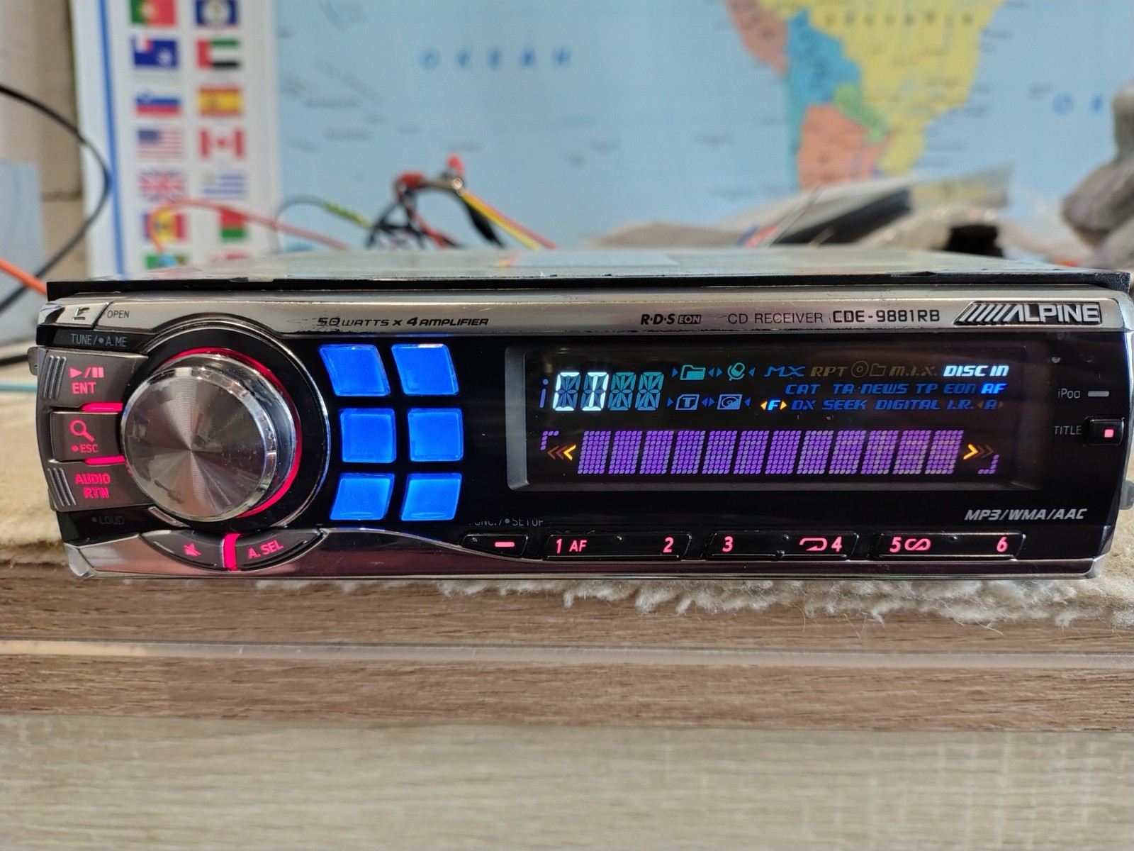 Alpine CDE-9881R BCar Stereo Mobile Media Receiver Fully Working Good Shape