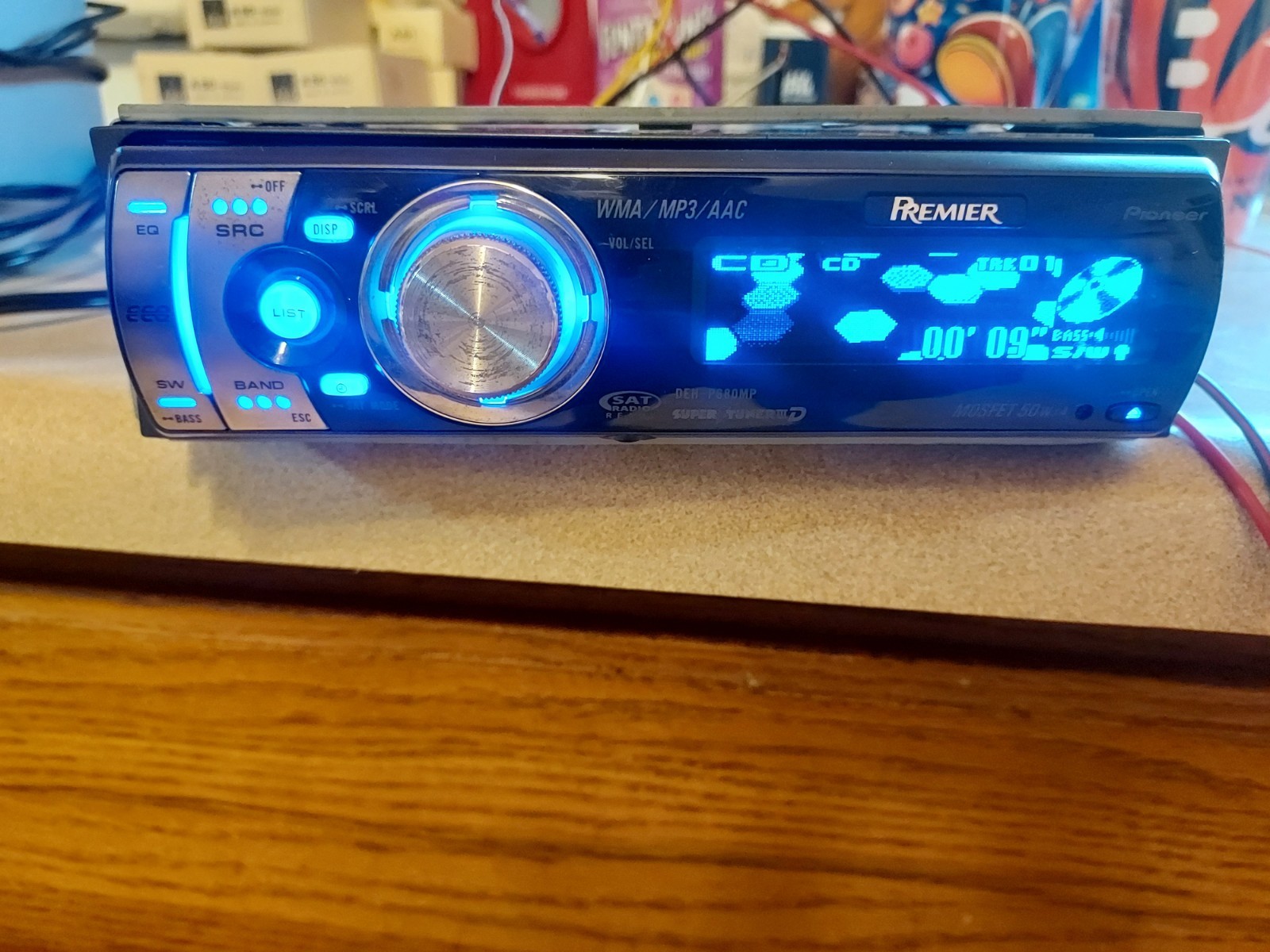 PIONEER PREMIER DEH-P680MP CD PLAYER W/ Remote