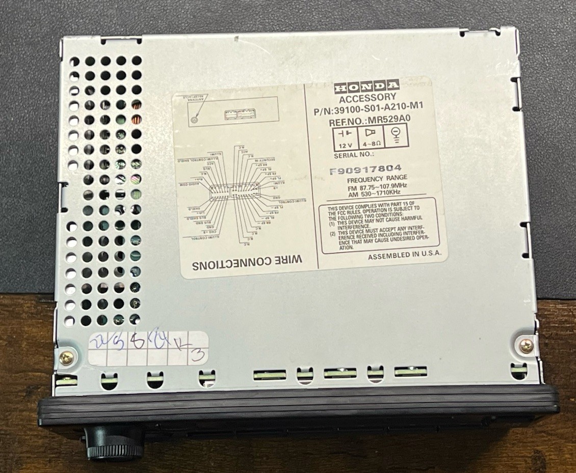 Honda OEM Car Stereo Radio Player With Trey 39100-S01-A210-M1 AM FM USA