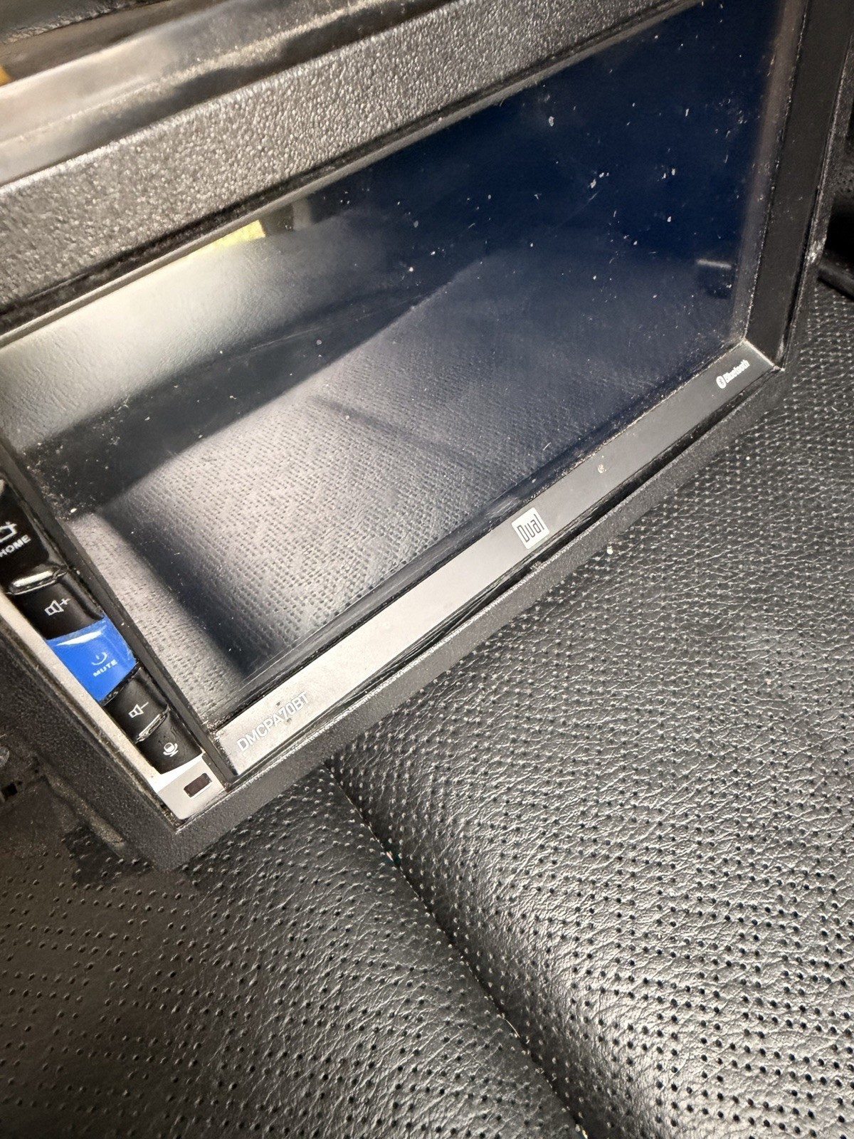 Dual DMCPA70 Digital Media Head Unit Radio with Apple CarPlay