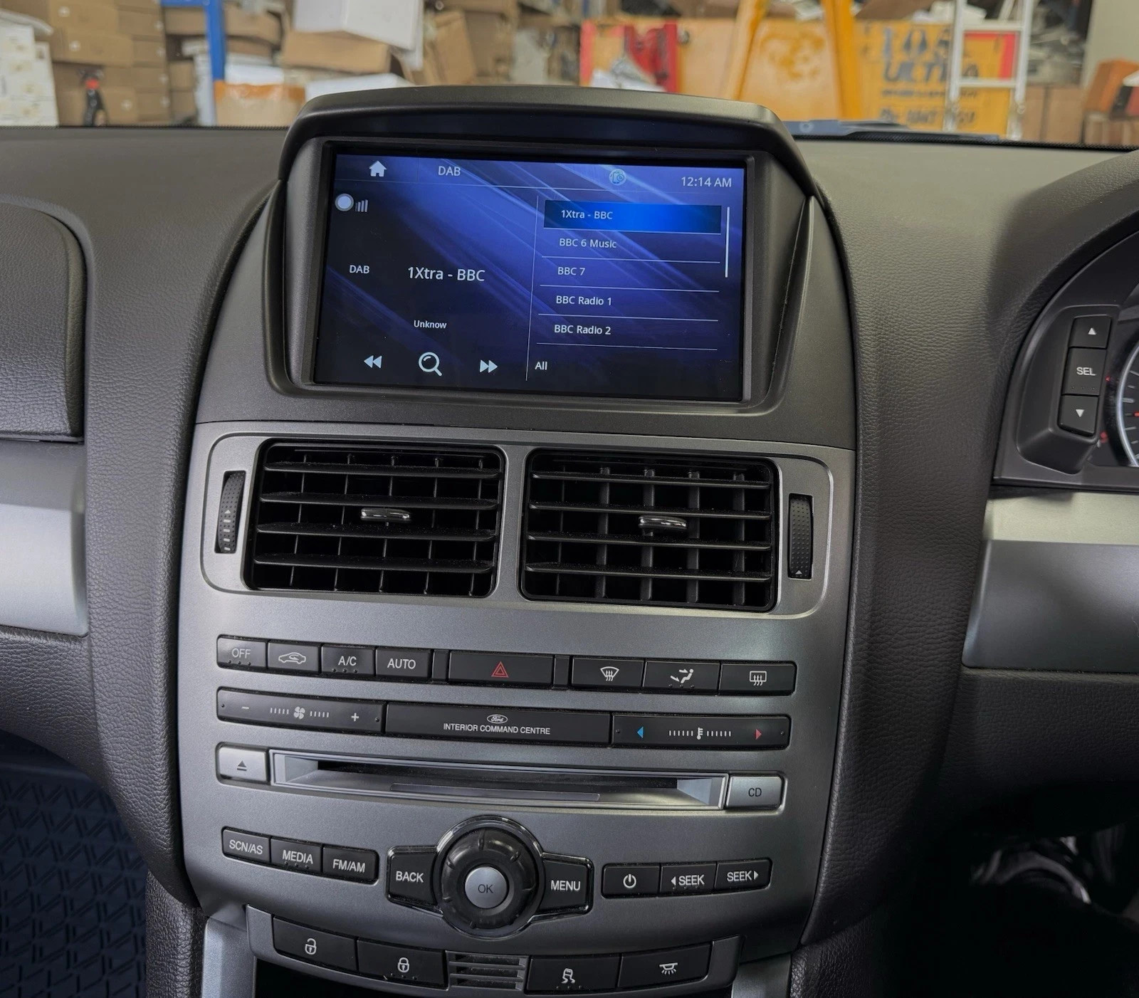 Headunit With Wireless CarPlay/Android Auto for Ford Falcon FG MK2