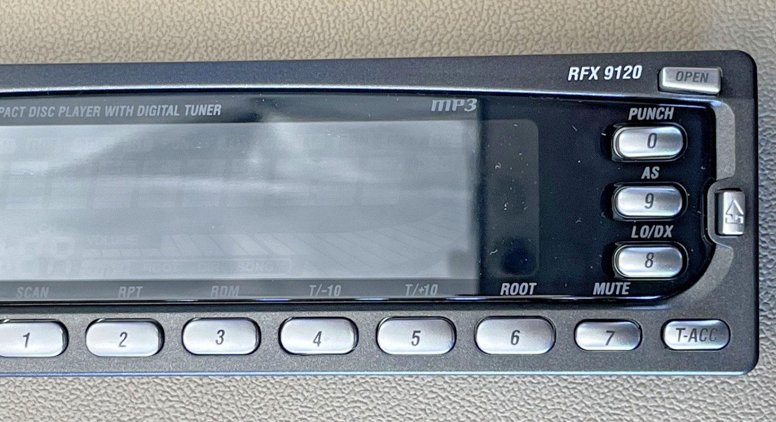 Old School Rockford Fosgate RFX-9120G — AM/FM/CD Player/MP3 Playback, NOS #418