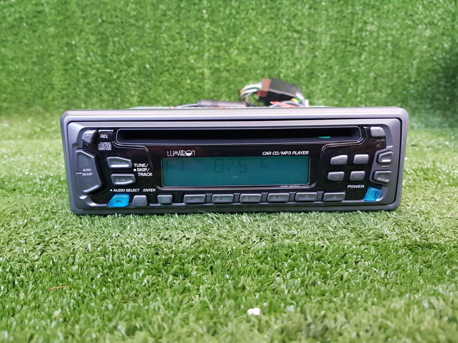 Lumatron Ccd100 Lumatron Ccd-100 Original Car Radio Cd Player With Box