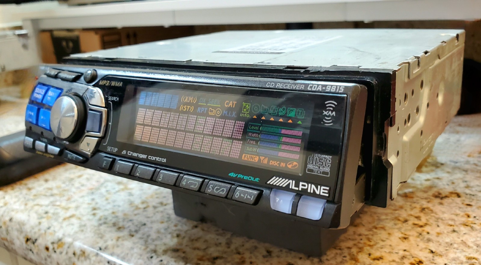 Alpine CDA-9815 CD/MP3/WMA Receiver – Restored Aesthetics – For Parts or Repair