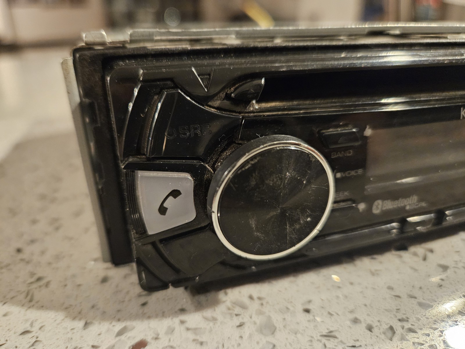 Kenwood KDC-BT362U Single Din Radio Bluetooth Pandora iHeartRadio Works