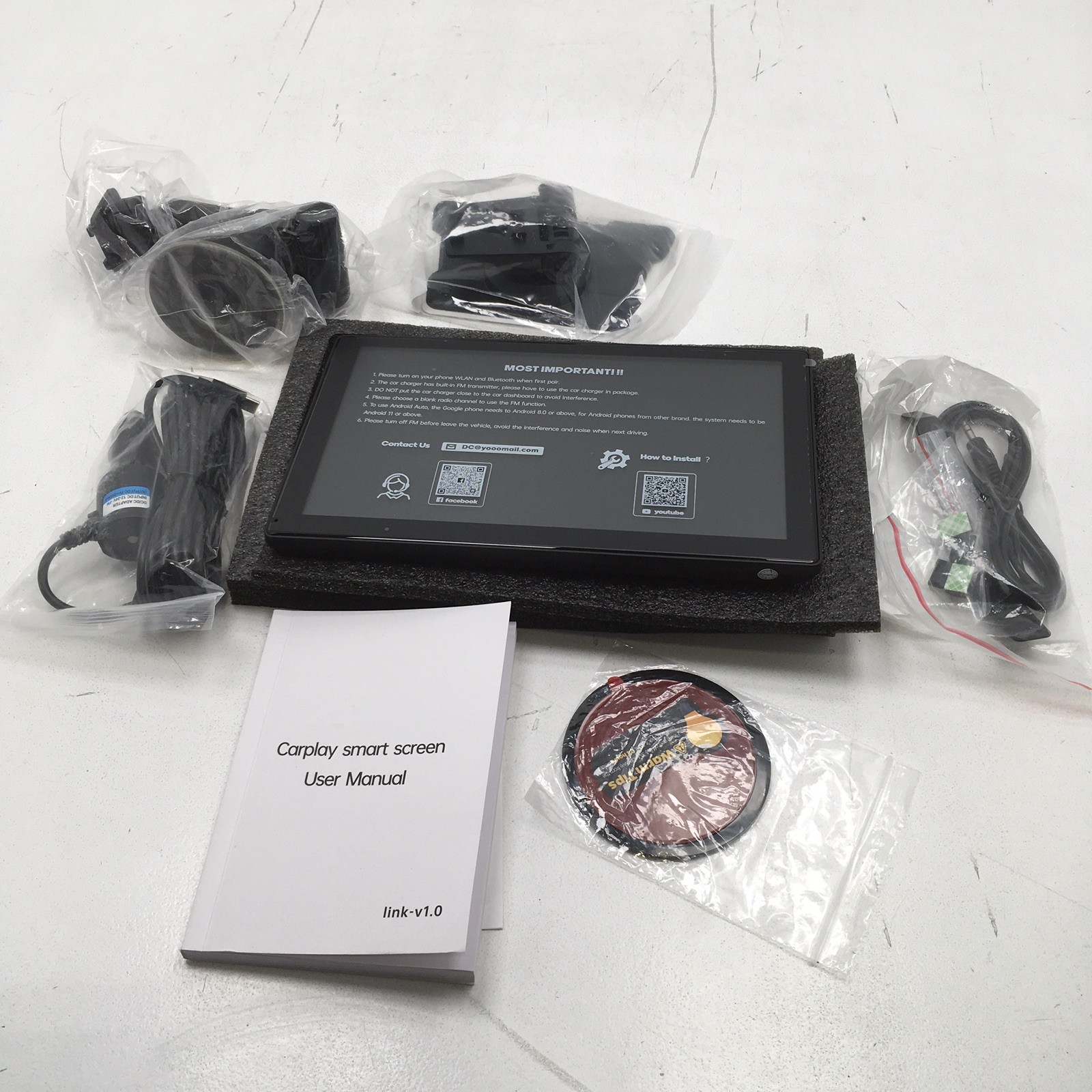 Smart Screen Carplay Car Audio Unit With 9″ Touchscreen & GPS Nav RC07, Open Box