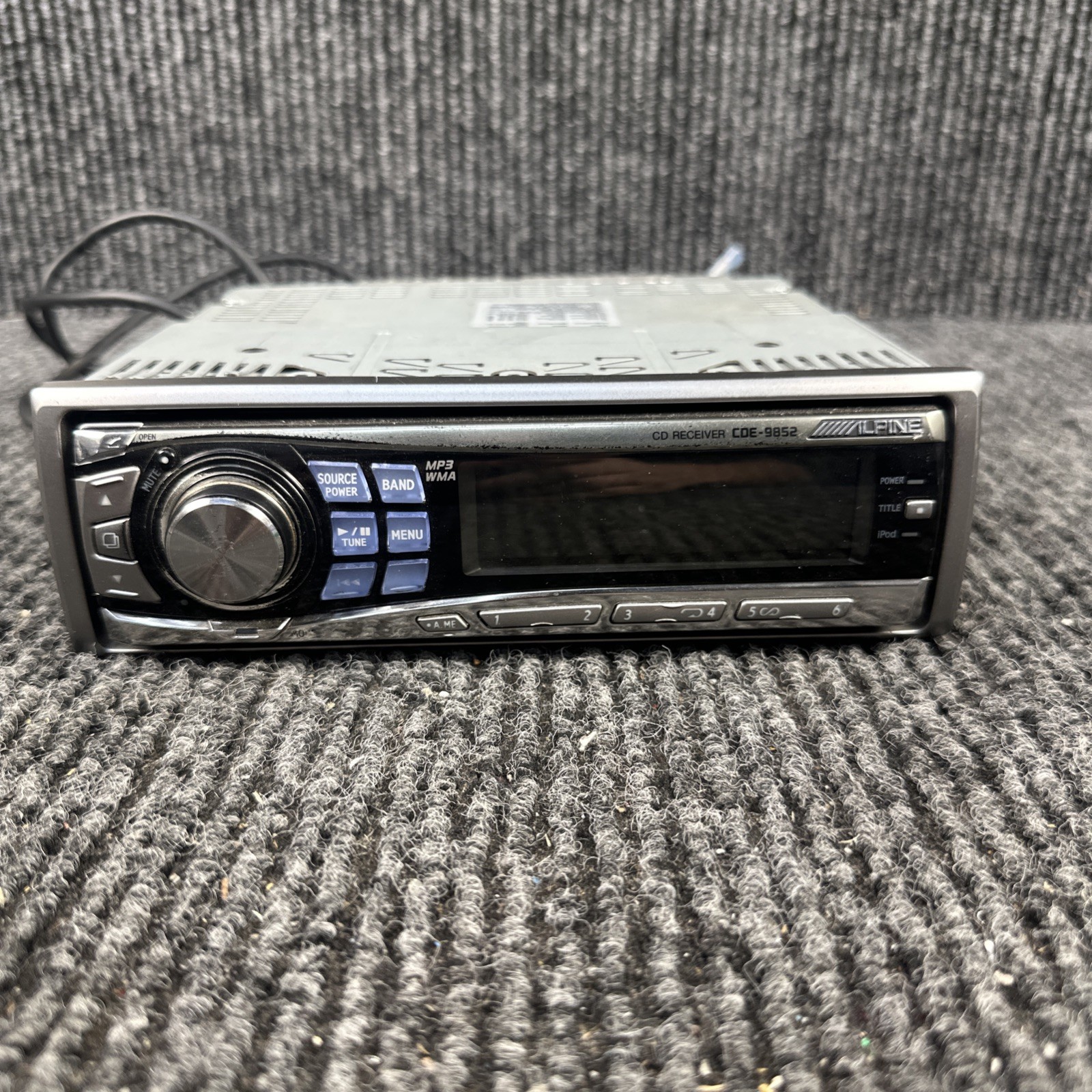 Vintage Alpine Car Stereo CD Player Cde-9852 UNTESTED AS-IS