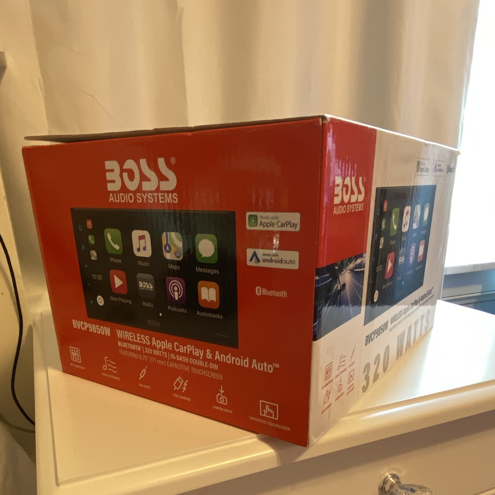 BOSS Audio Systems BVCP9850W 2 DIN Wireless CarPlay/Android Auto BT Touchscreen