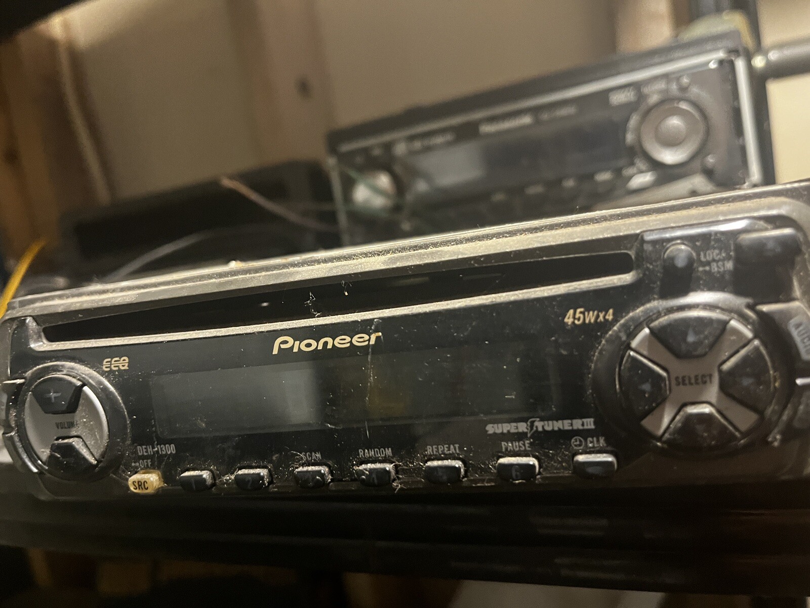 Pioneer DEH-1300MP
