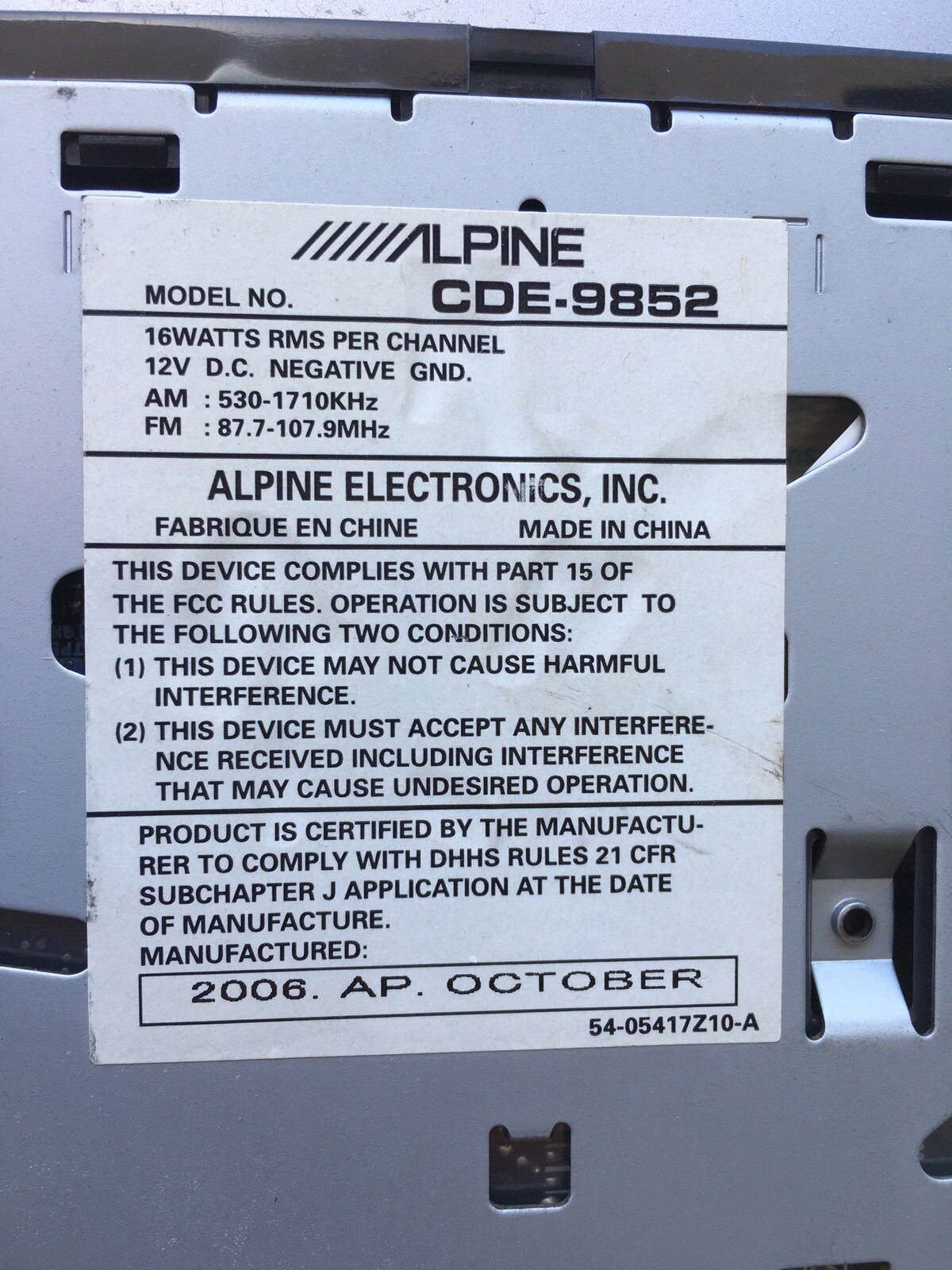 Alpine CDE-9852 CD player MP3/WMA playback Old School AM/FM Radio Stereo
