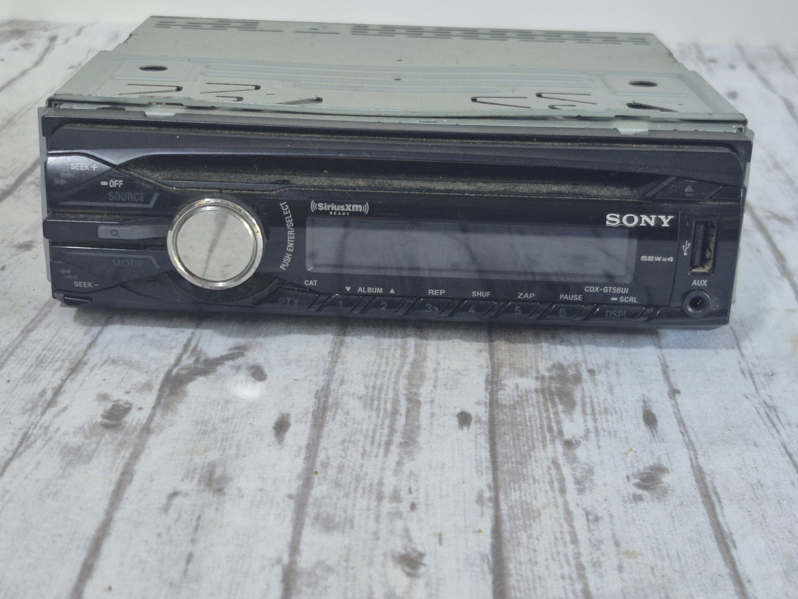 Sony CDX-GT56UI FM/AM Compact Disc Player Sirius XM