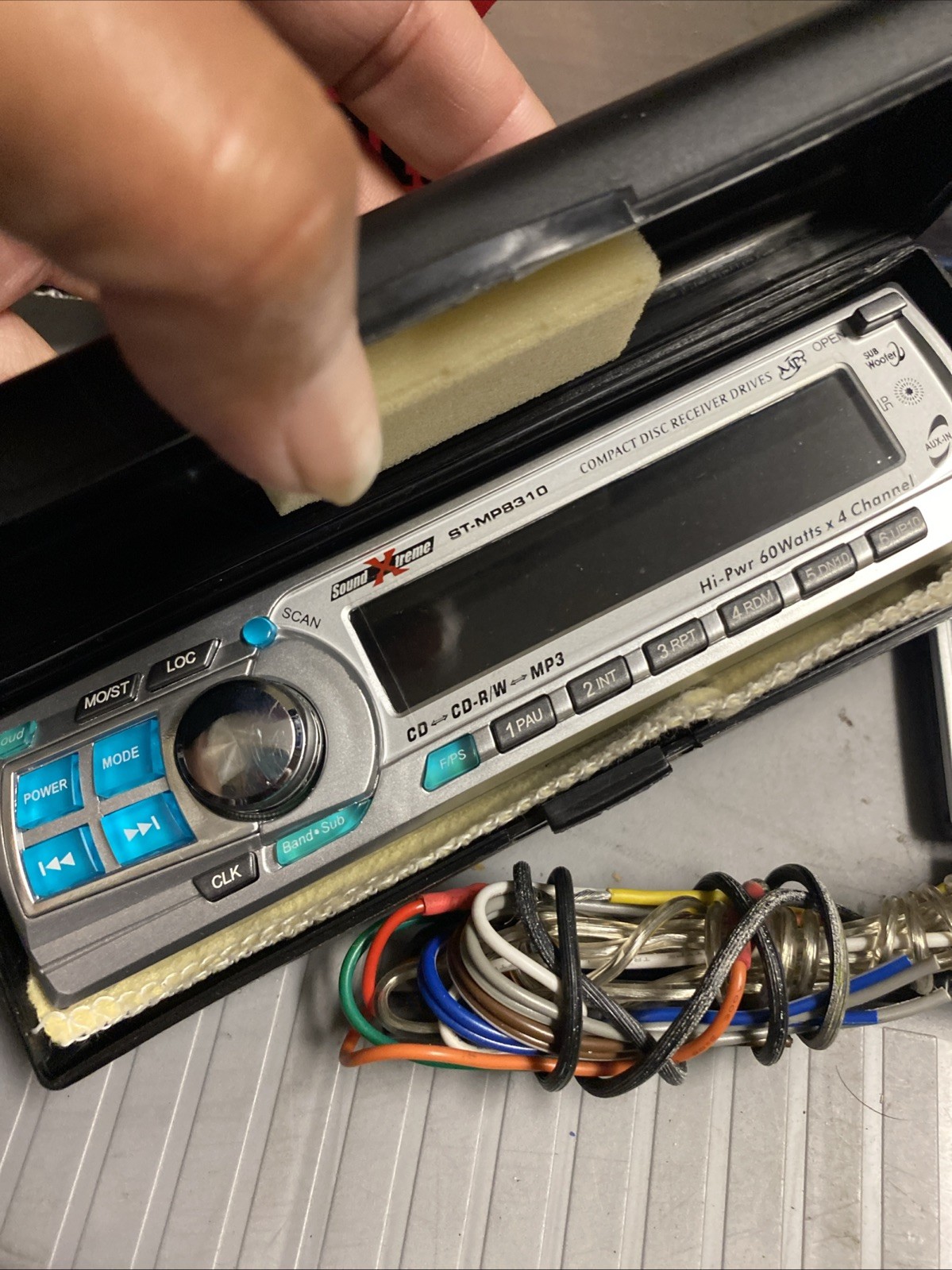 SoundXtreme ST MP8310 Car AM FM CD MP3 Receiver Vtg 2006 Box Remote Faceplate