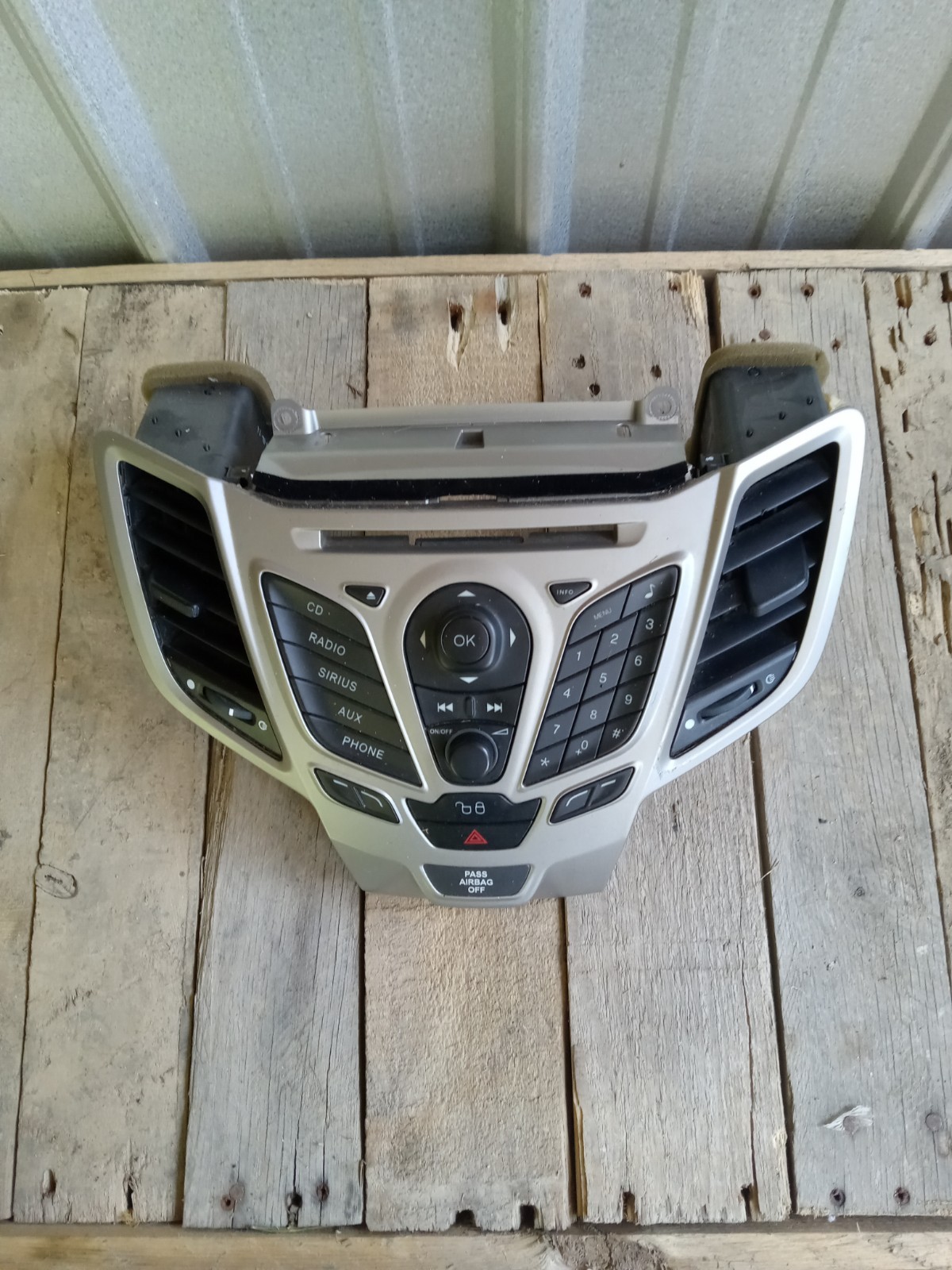 2011 Ford Fiesta SE 1.6 Silver/Black Dash Radio Control Panel Oem AE8T18K811BA