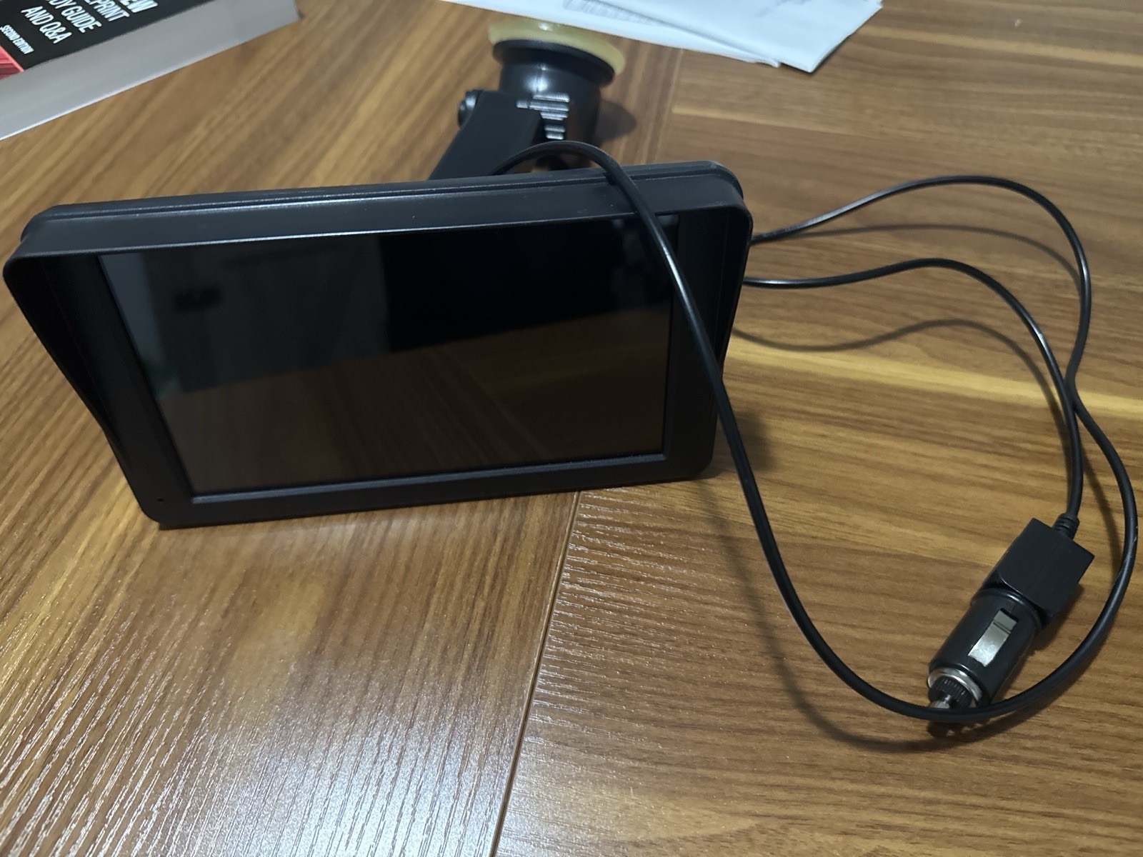Wireless Apple CarPlay & Android Auto Portable Screen – Bluetooth – Easy Install