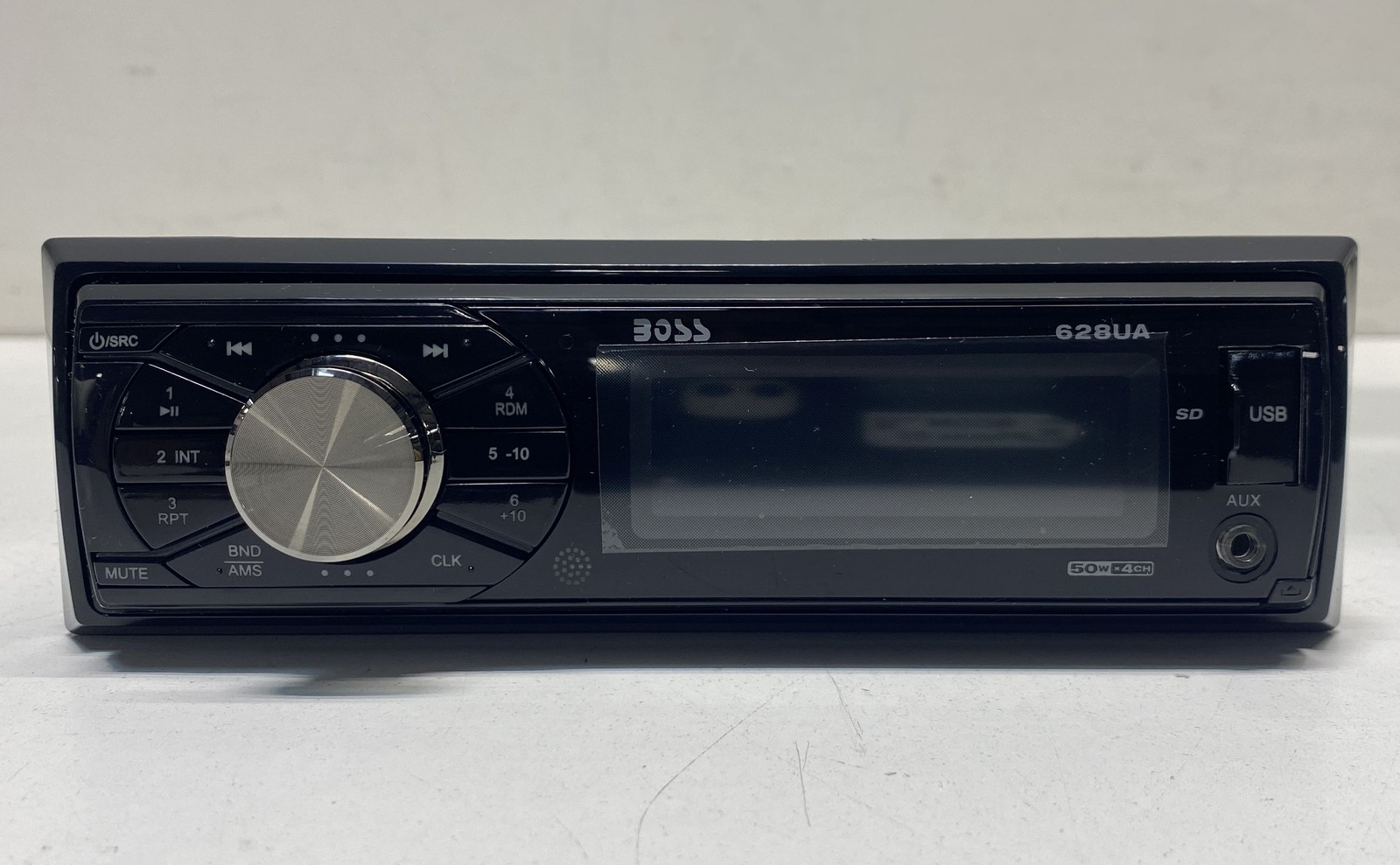 Boss Audio Systems 628UA Digital Media Receiver 200W MP3 USB SD For Parts
