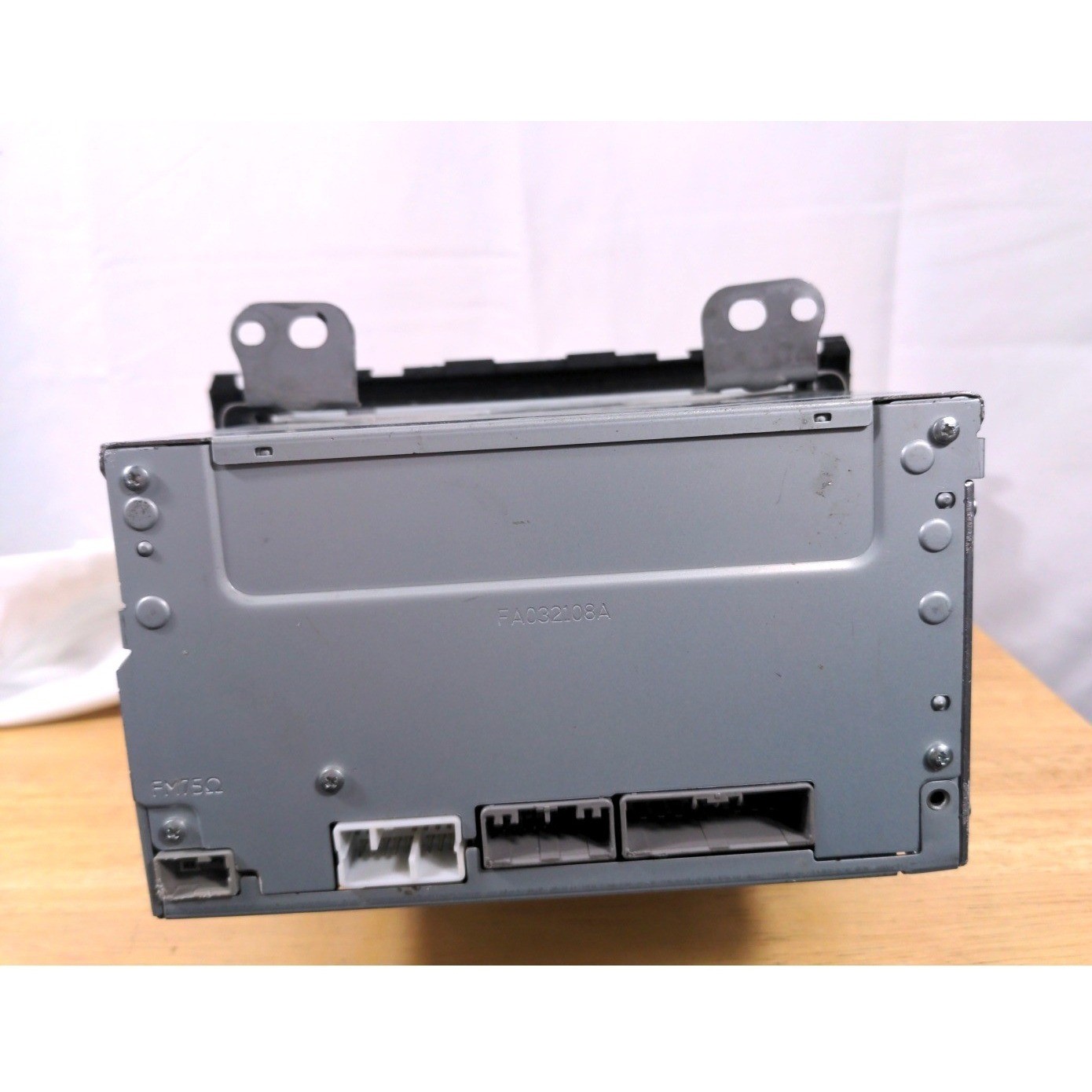 Honda CR-V Radio 6-Disc CD Changer Player 39100-SWA-A011-M1 2007-2011 OEM VTG