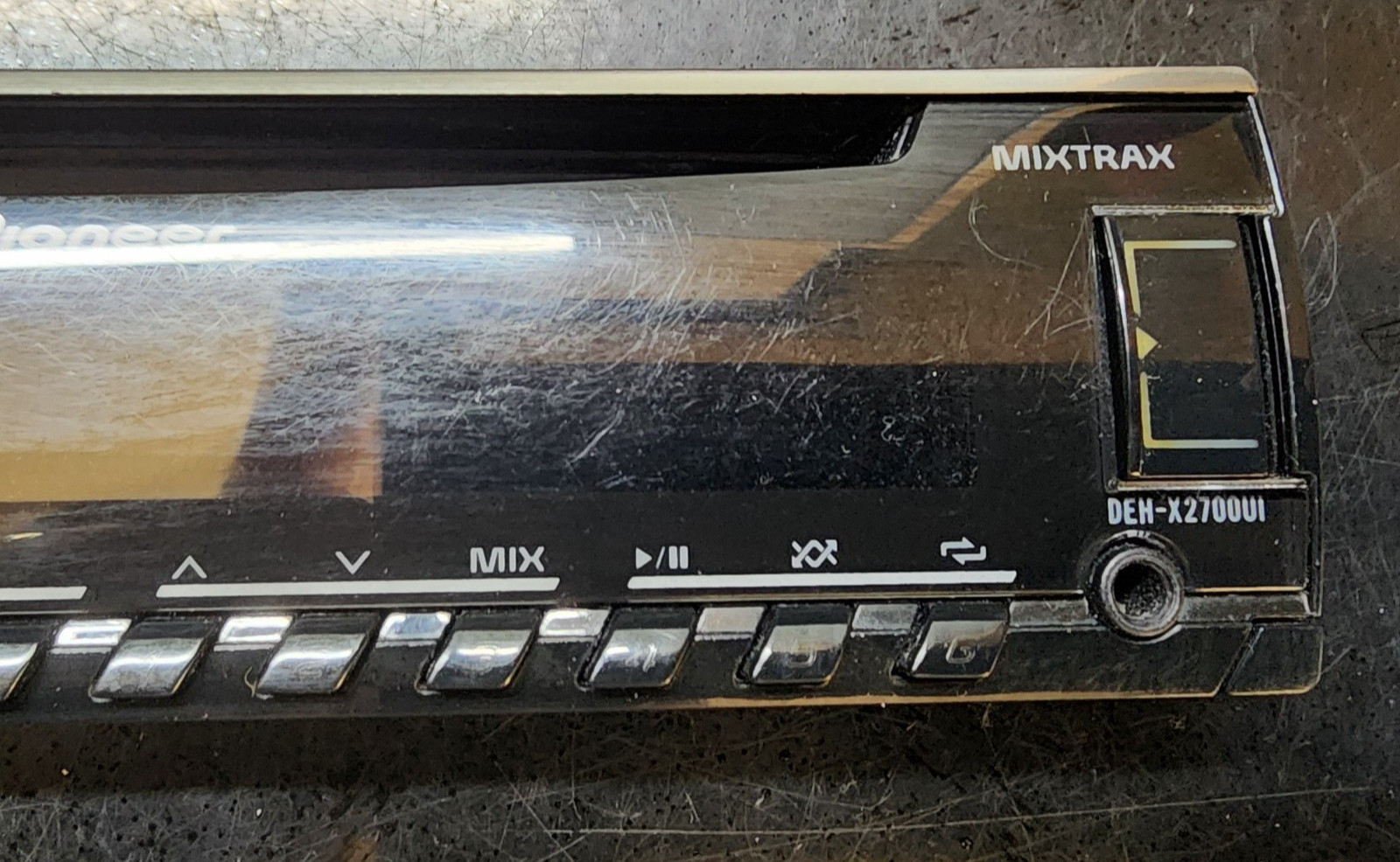 Pioneer MixTrax Radio Stereo DEH-X2700UI FACEPLATE ONLY