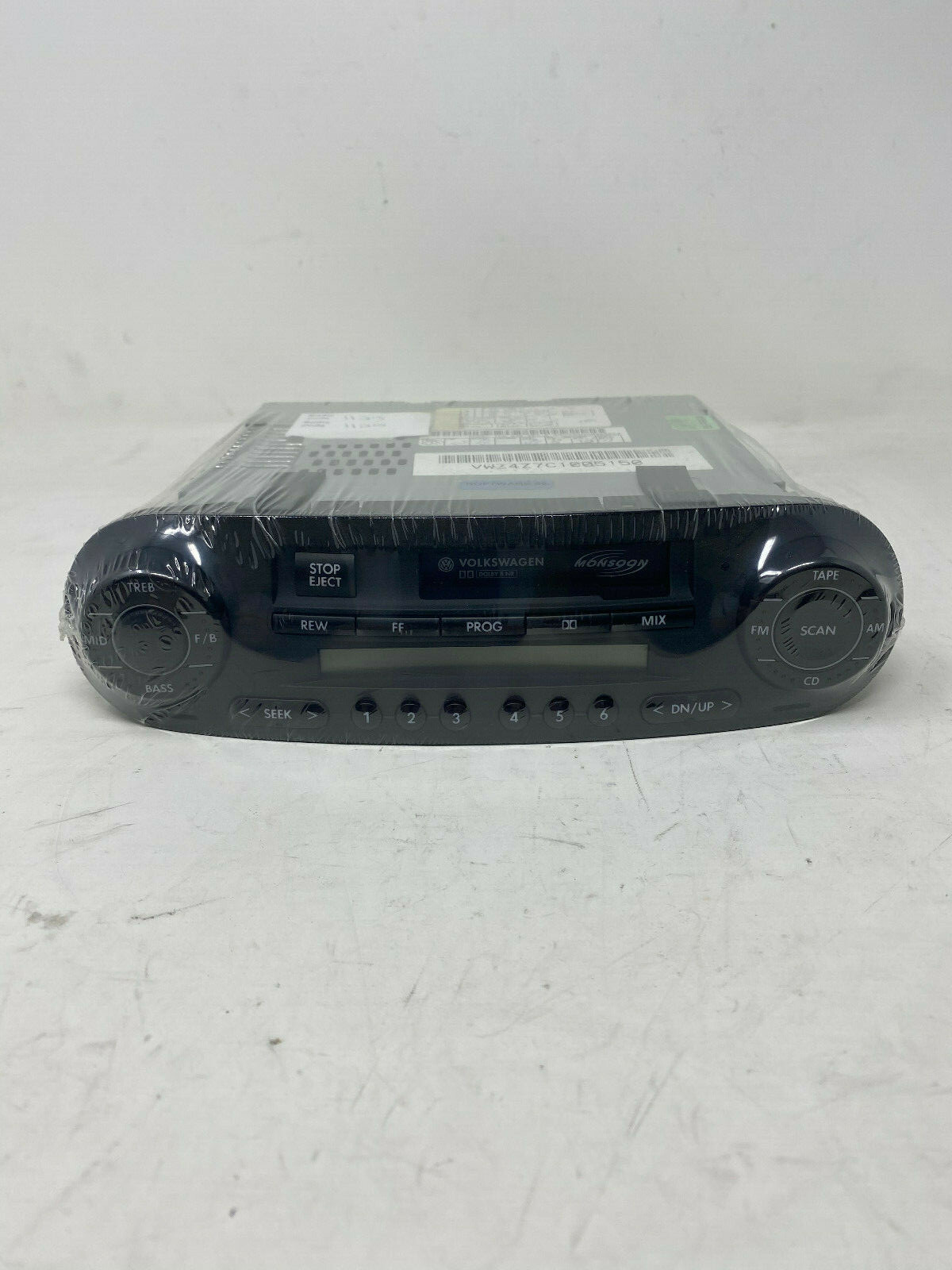 1C0035157DX VOLSWAGEN BEETLE MONSOON RADIO WITH RADIO CODE AND FREE SHIPPING