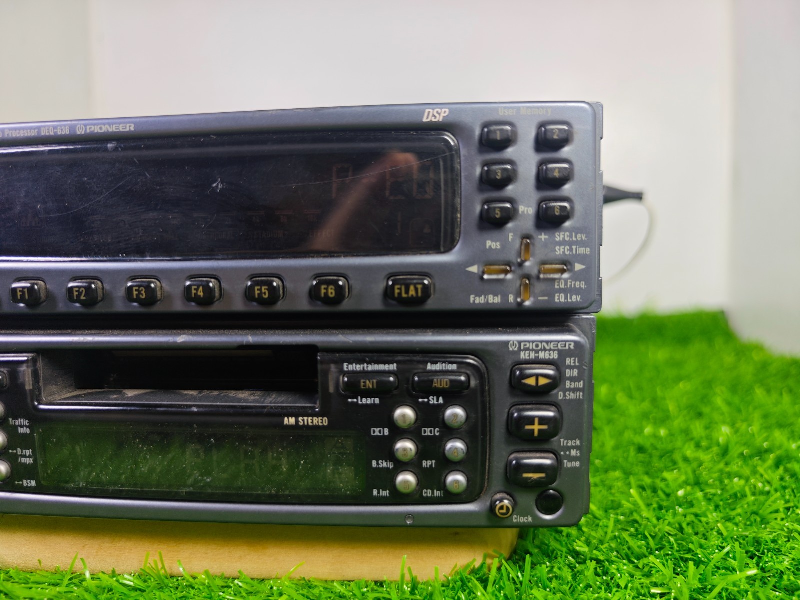 Pioneer Carrozzeria DEQ-636 DSP Equalizer KEH-M636 Cassette Car Stereo Radio JDM