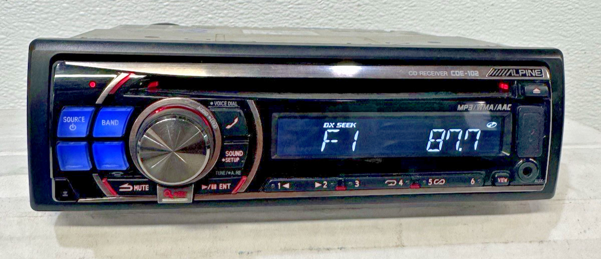 Alpine CDE-102 CD player radio stereo AUX USB 1 Din head unit receiver waranty