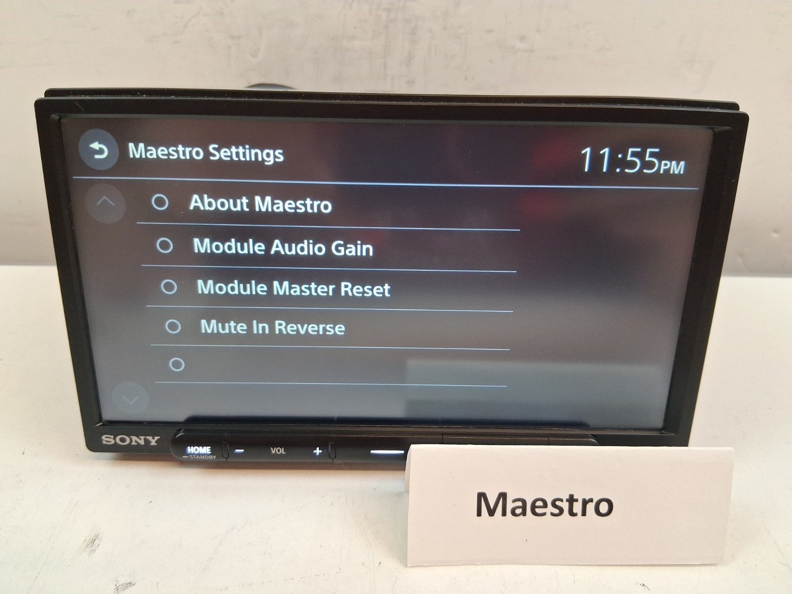 Sony XAV-AX4000 6.95″ Wireless CarPlay/Android Auto, & Maestro Connectivity