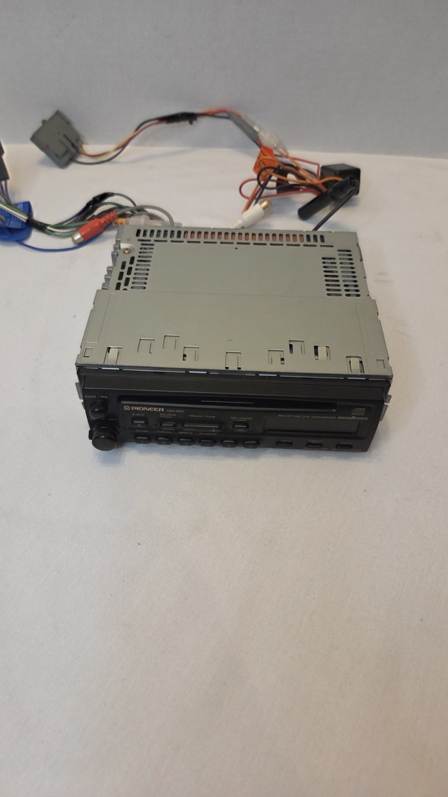 Pioneer DEH-P520 Car CD Player Receiver Head Unit