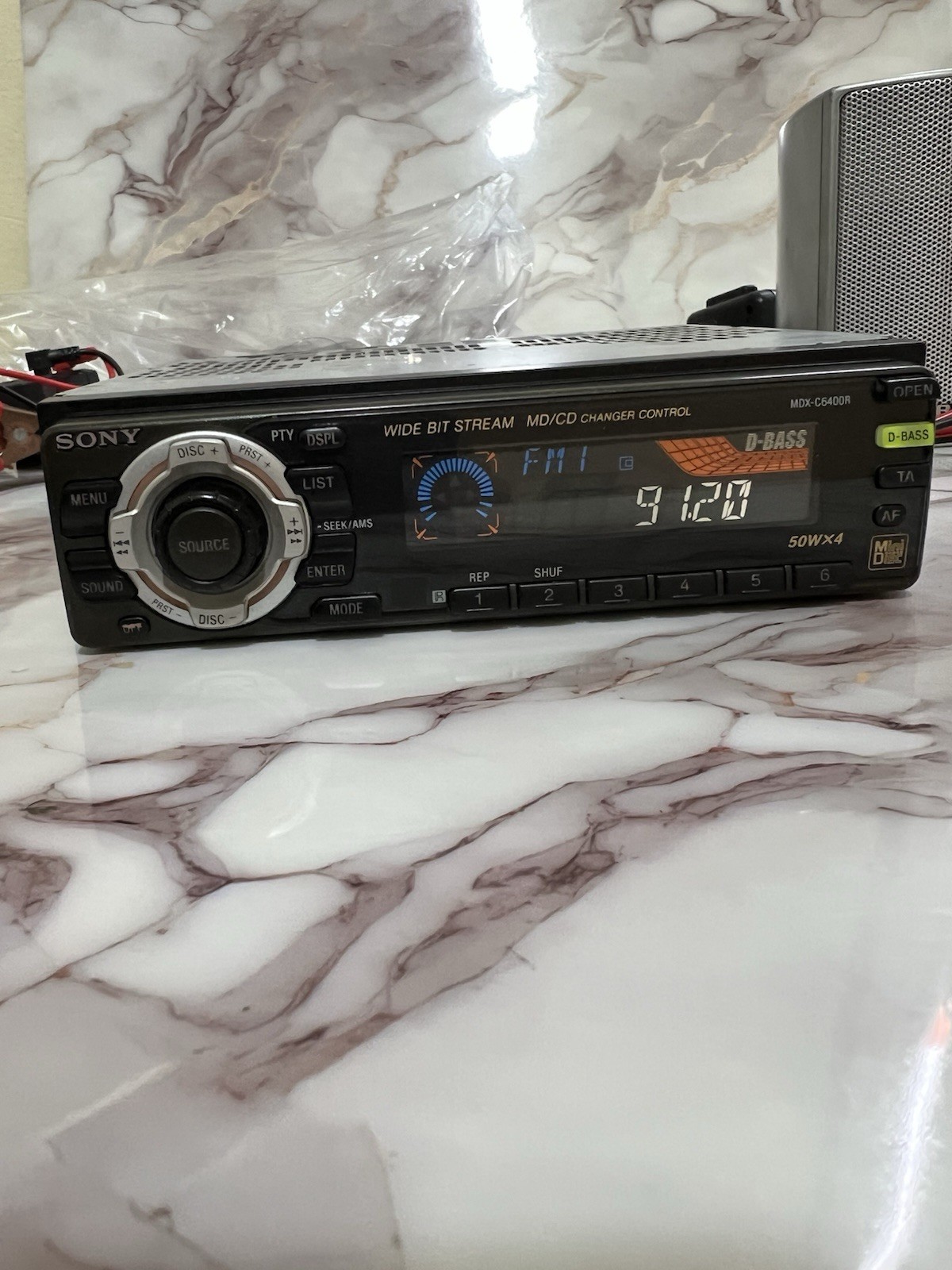 Vintage Sony MDX-C6400R MD Mini Disc Player Car stereo Radio ** READ PLEASE **