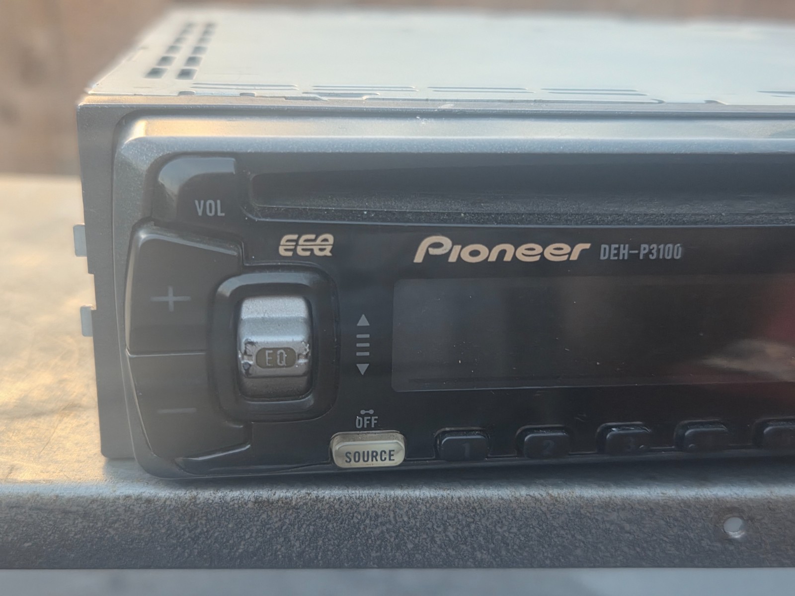 Pioneer Premier DEH-P310 Car Stereo CD Player In-Dash Receiver – Untested, PARTS