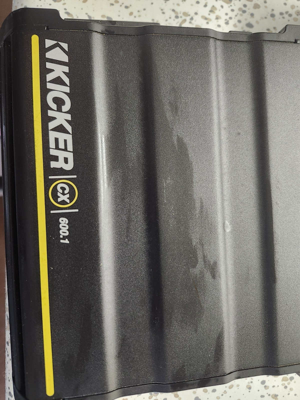 Kicker Car Amplifier