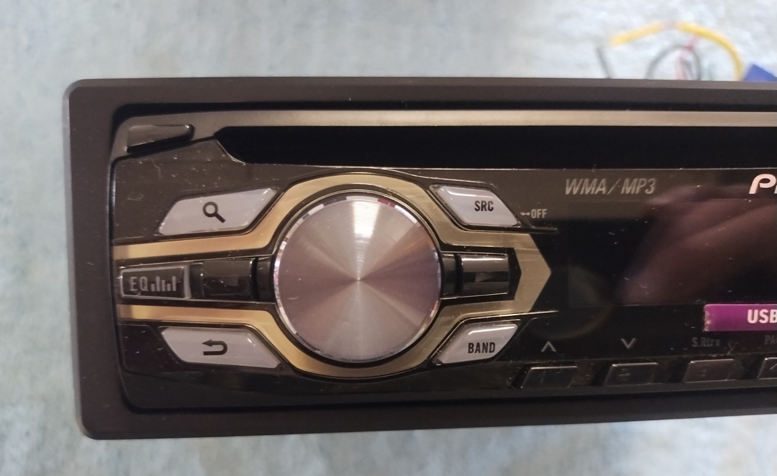 Pioneer DEH-14UB, CD /MP3/ USB, RDS Receiver , 200 watts, New Open Box