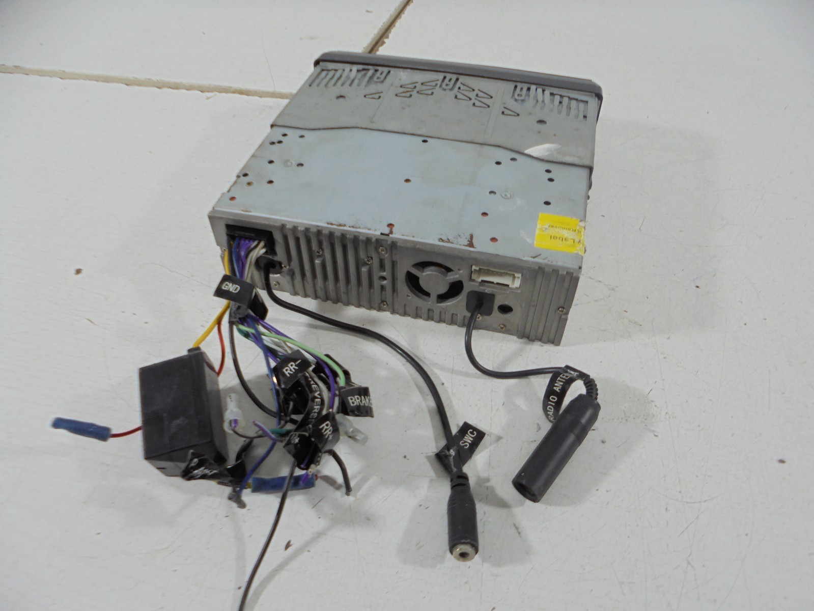 Boss Car Sterio Audion System BVD9988B