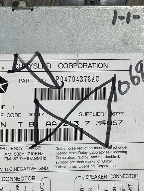 Chrysler Plymouth Dodge Jeep radio, AM/ FM CASS. PO4704378AC