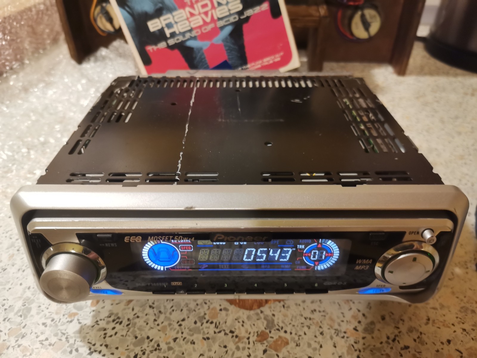 classic Pioneer DEH-P5600MP car radio CD player