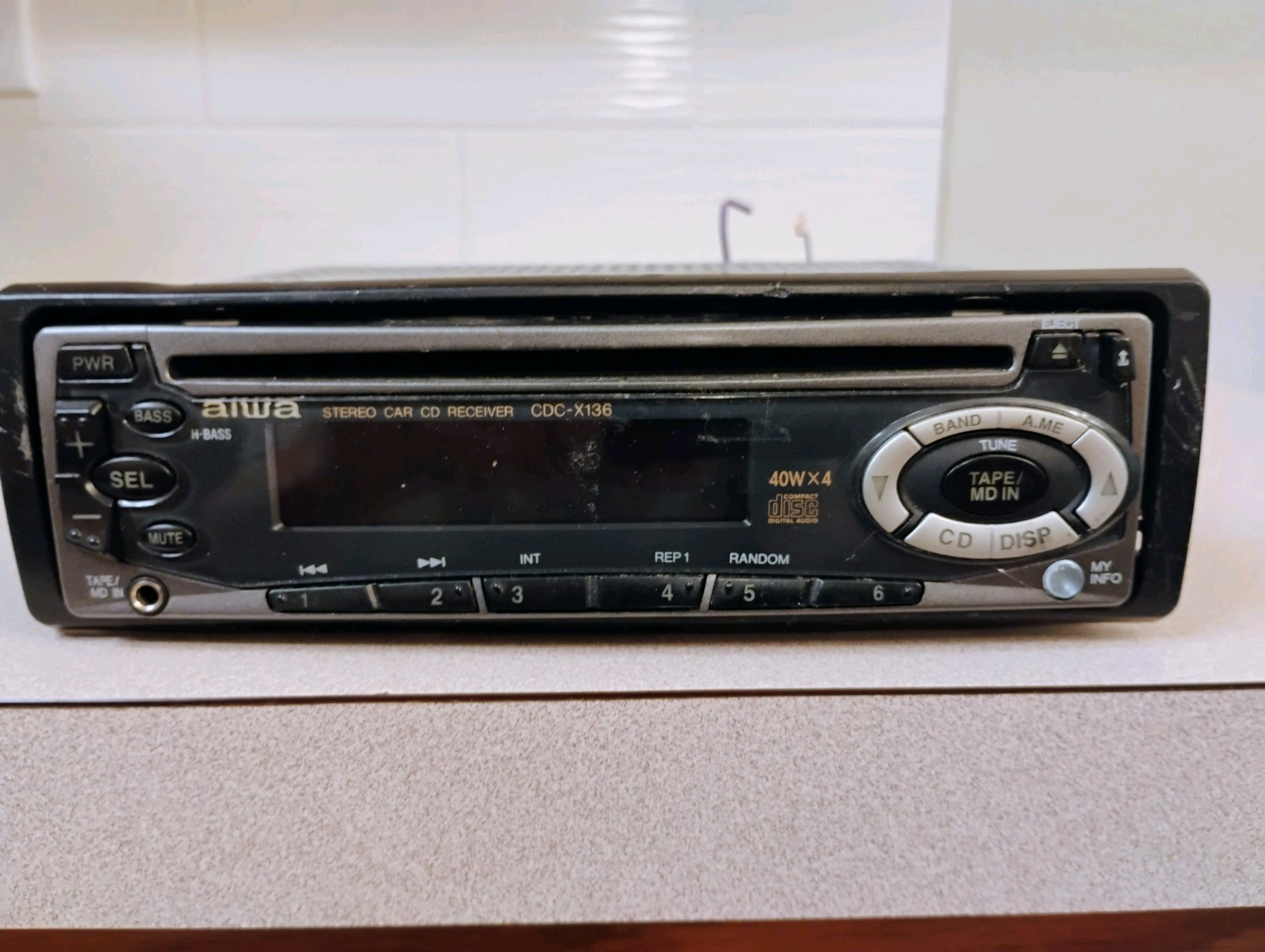 AIWA CDC X136yu Car Stereo CD Receiver Vintage 1999
